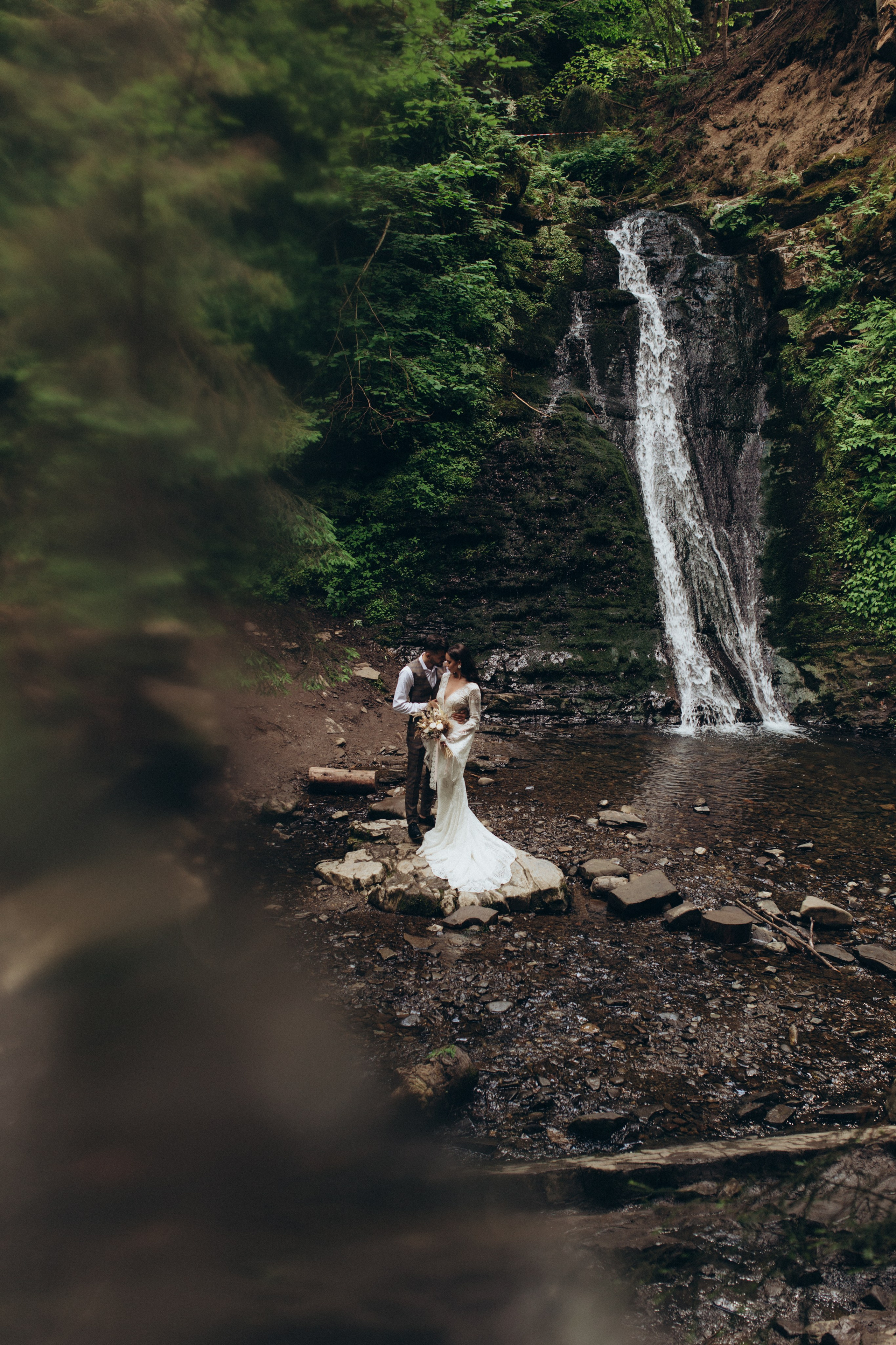 MK. Wedding and family photographer in Calgary