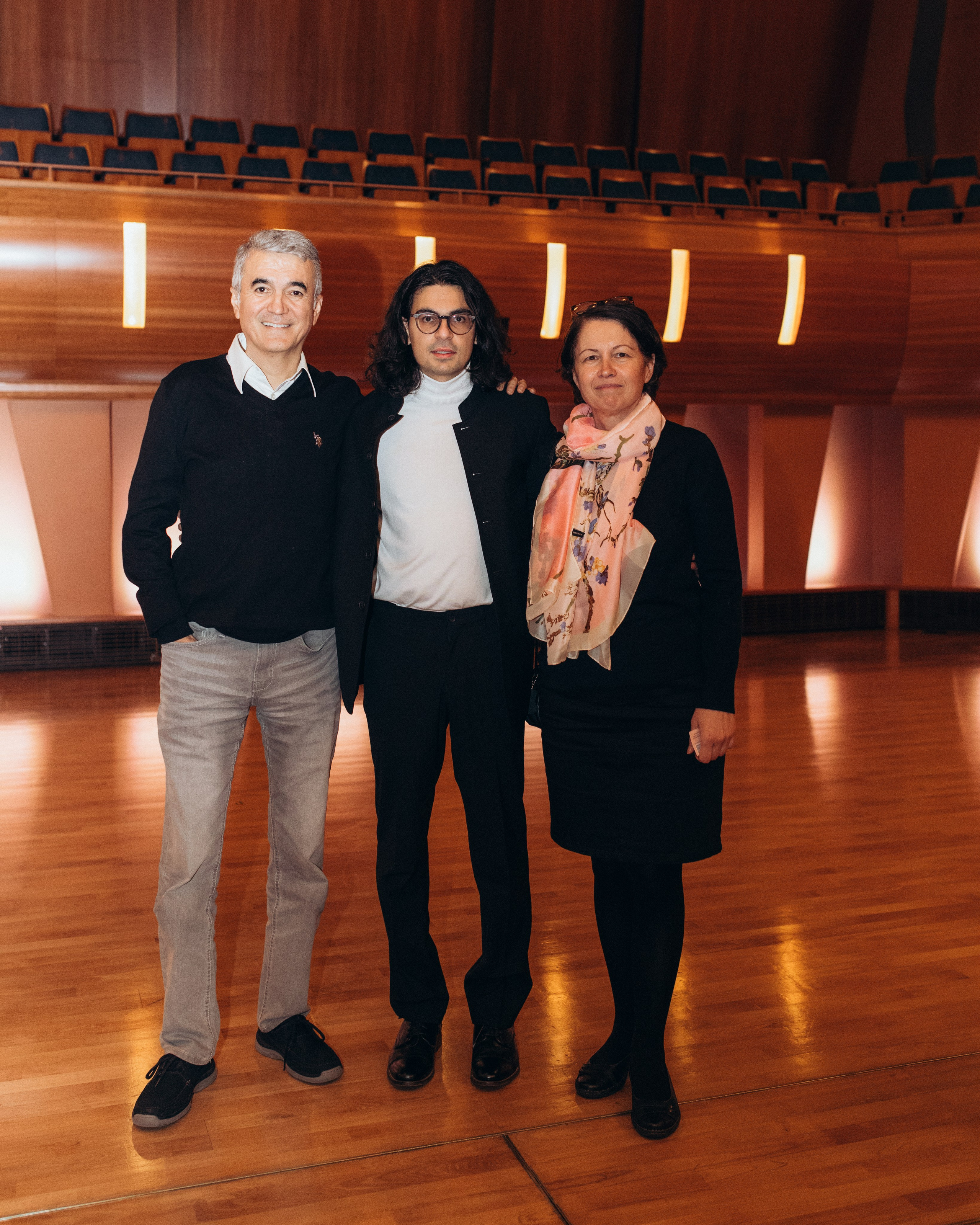 Concert Photography — Music, Light, and Emotion. Wedding and family photographer in Calgary