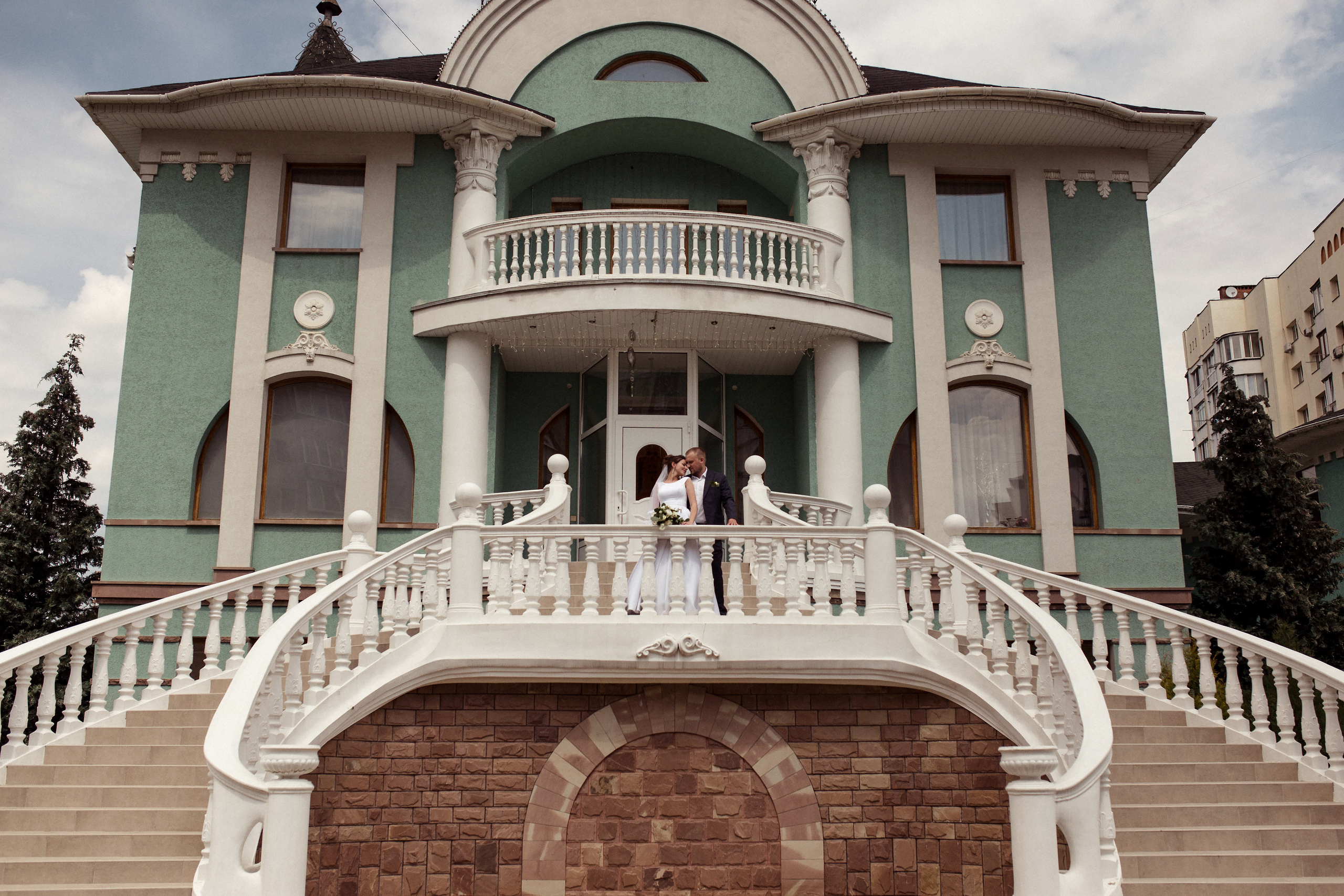 Wedding day 1. Wedding and family photographer in Calgary