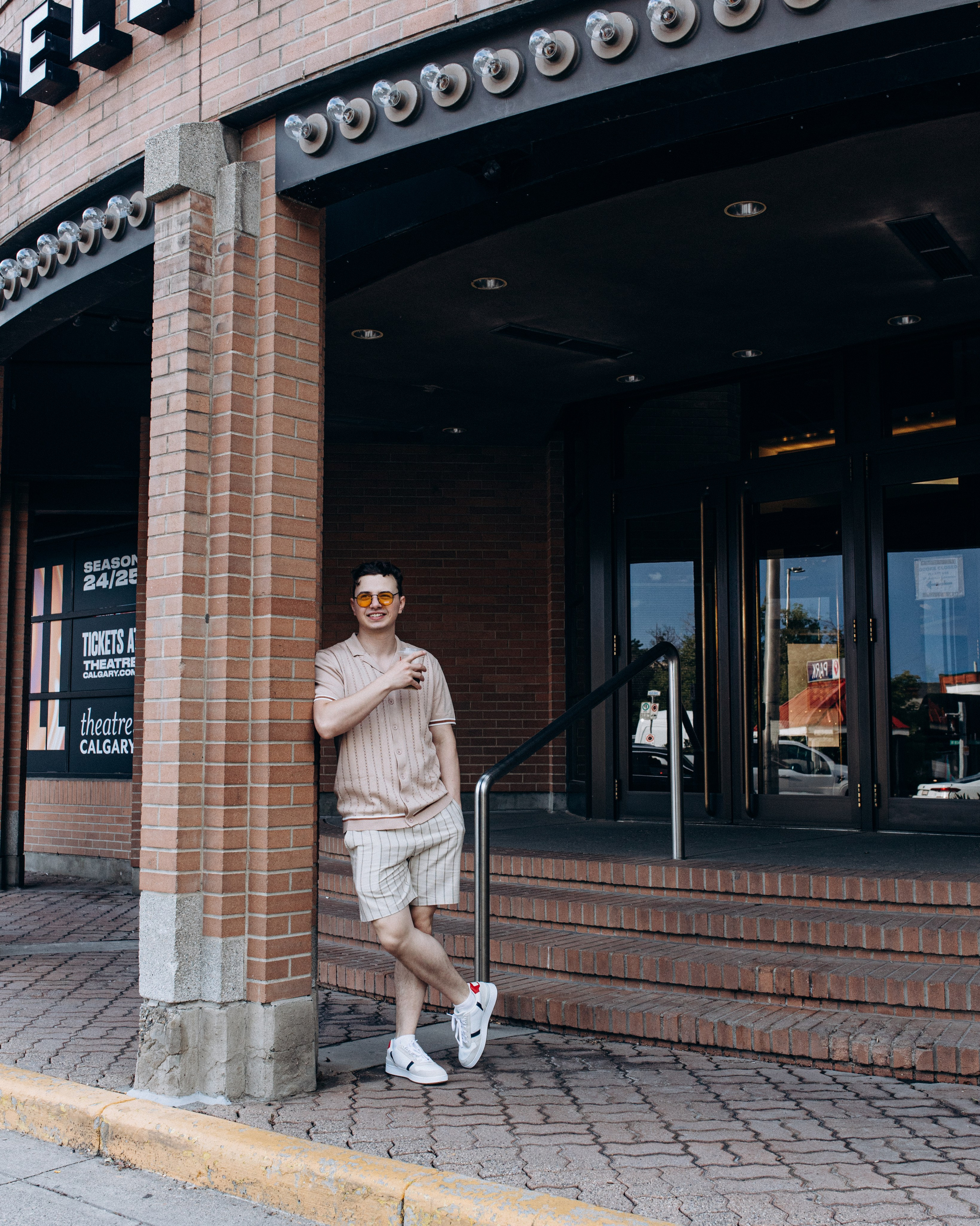 Andrii. Wedding and family photographer in Calgary