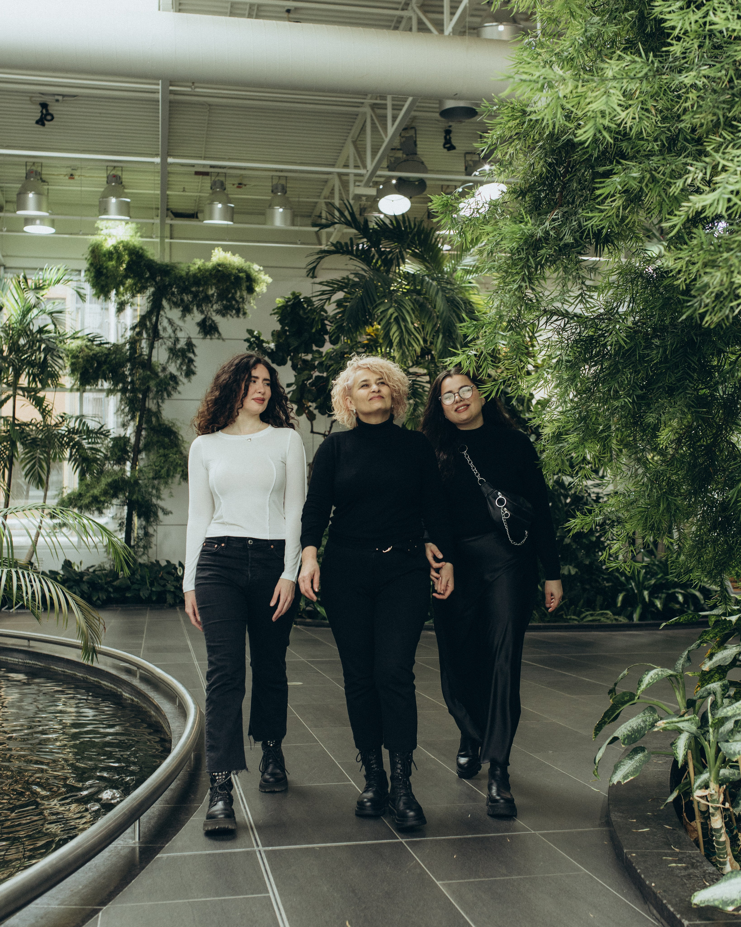 Family. Wedding and family photographer in Calgary