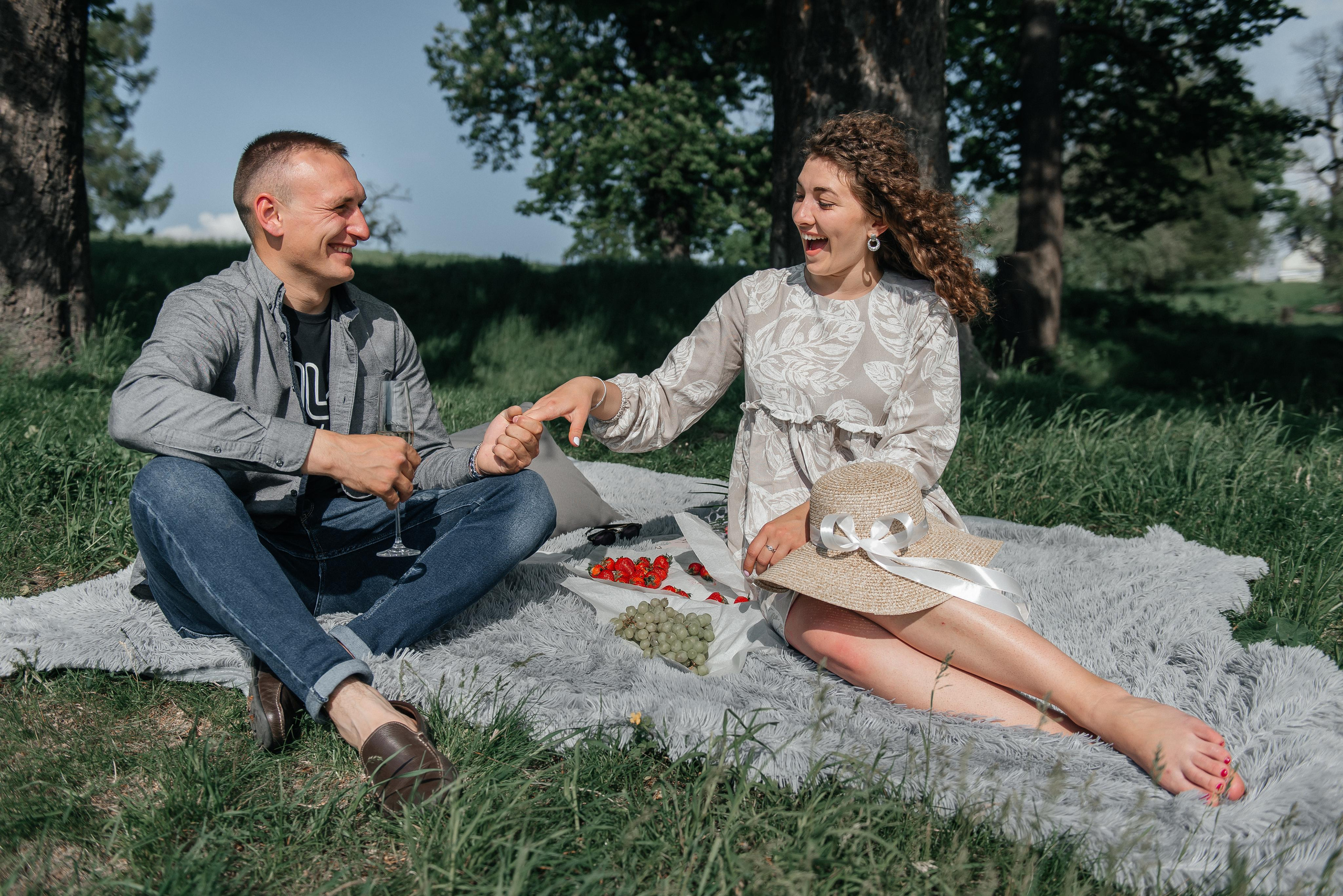 Михайло та Уляна (прогулянка). Фотограф Роман Жосу Золочів