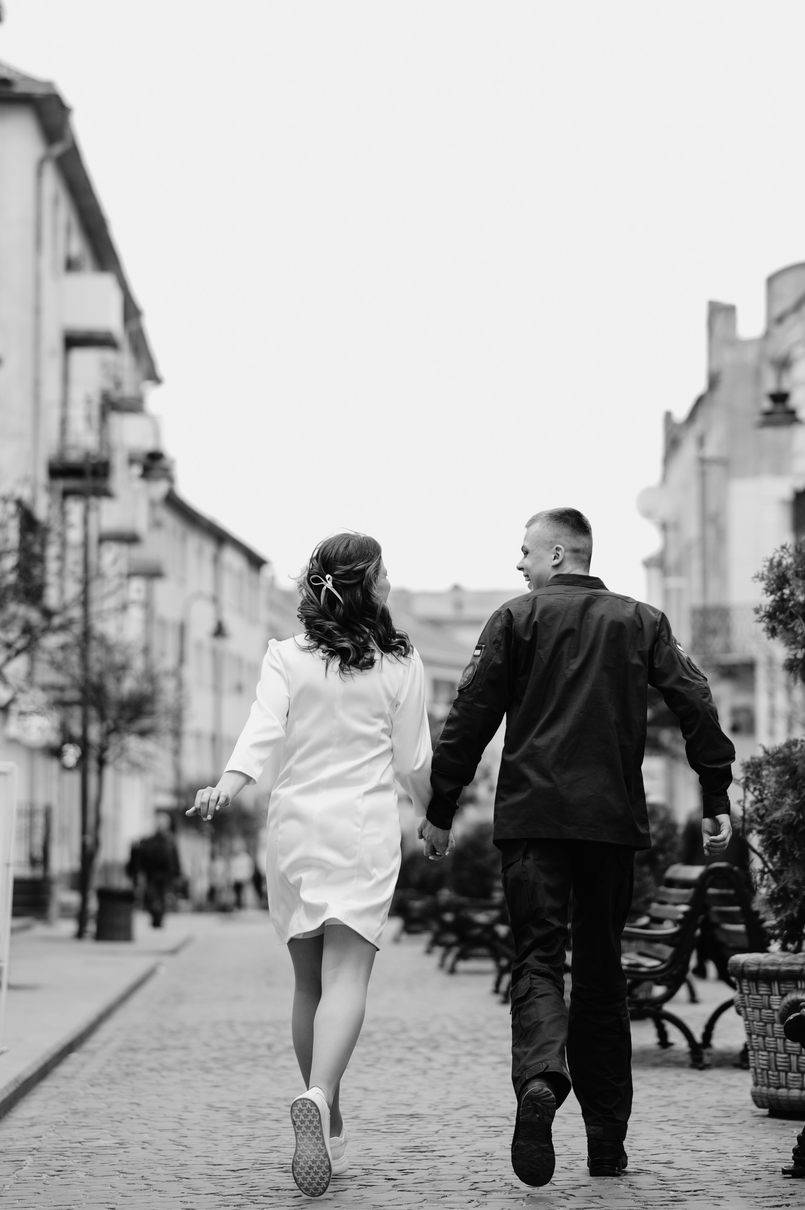 Із всіх скарбів світу їй лише його дотик треба 💛💙. Фотограф Роман Жосу Золочів