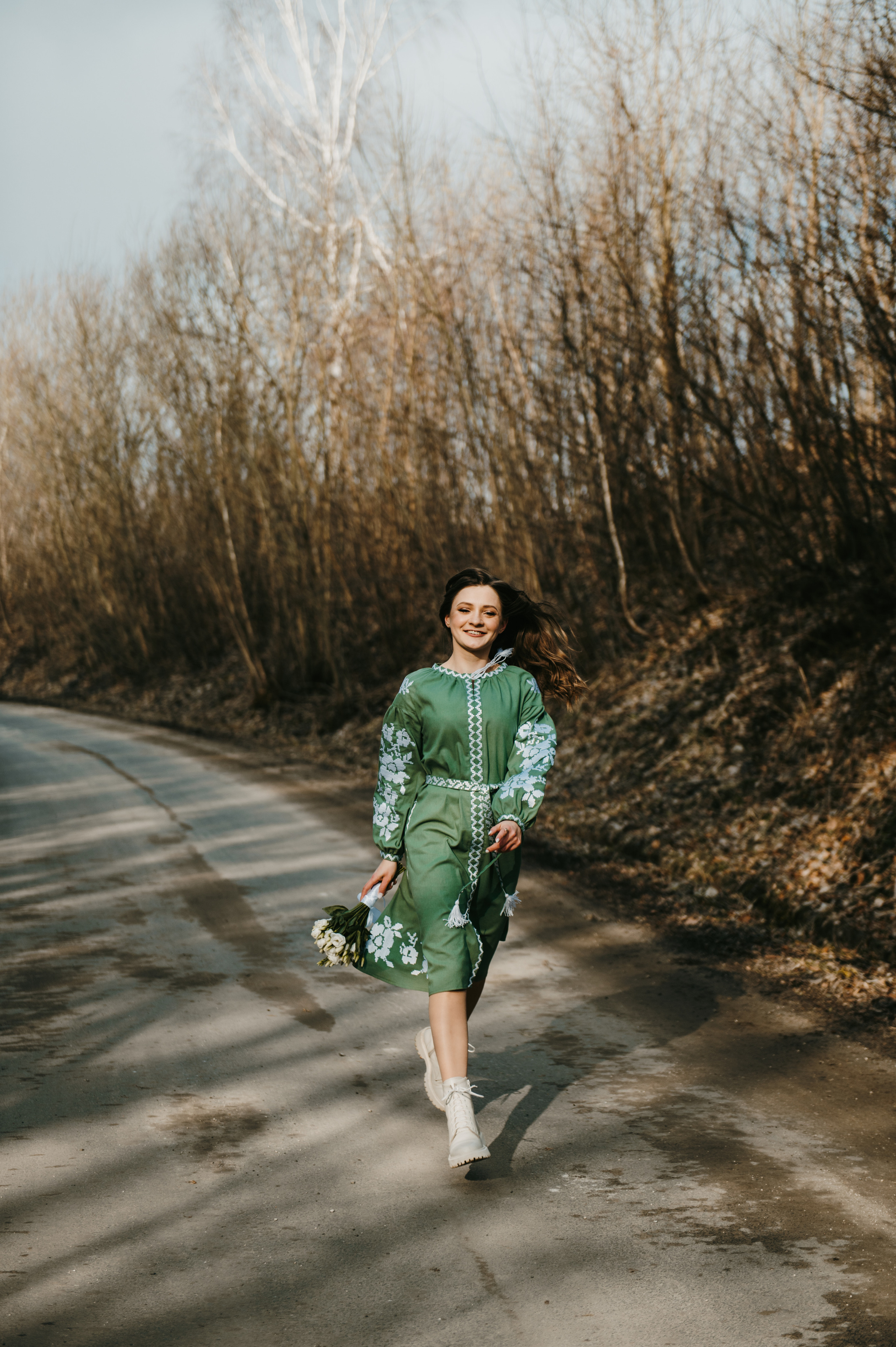 Наречені. Розписка в РАЦСі і прогулянкова фотосесія. Фотограф Роман Жосу Золочів