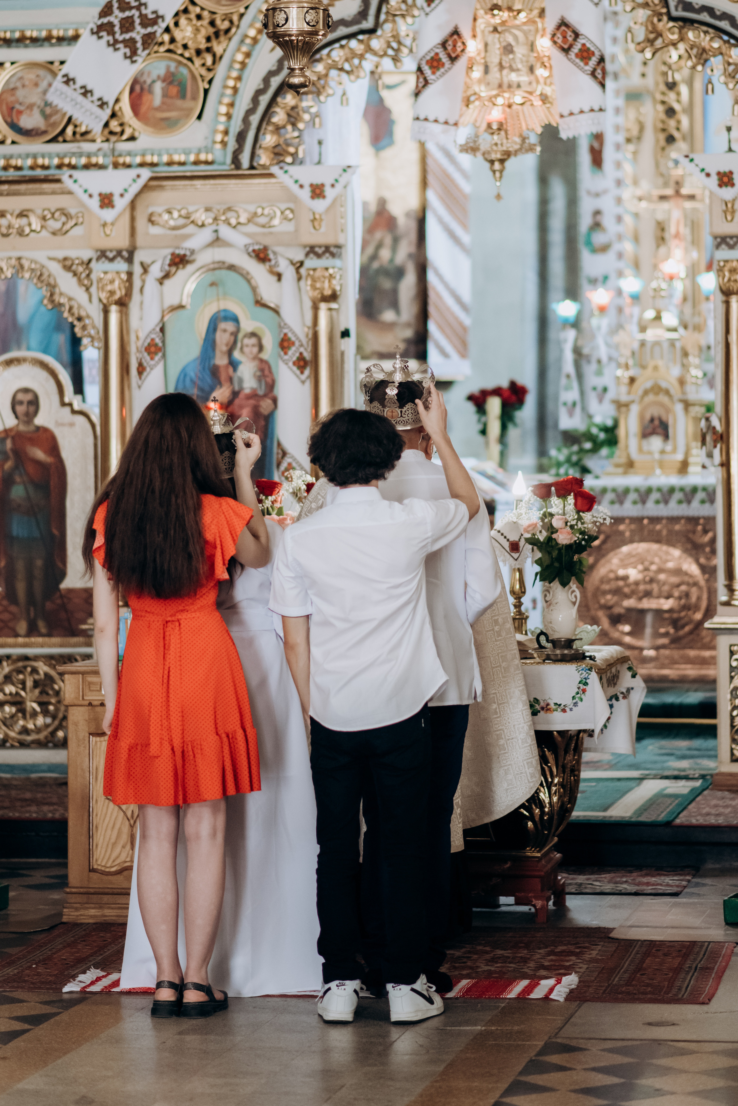 плаття для дружок золочів, оренда суконь броди, сукні для дружок