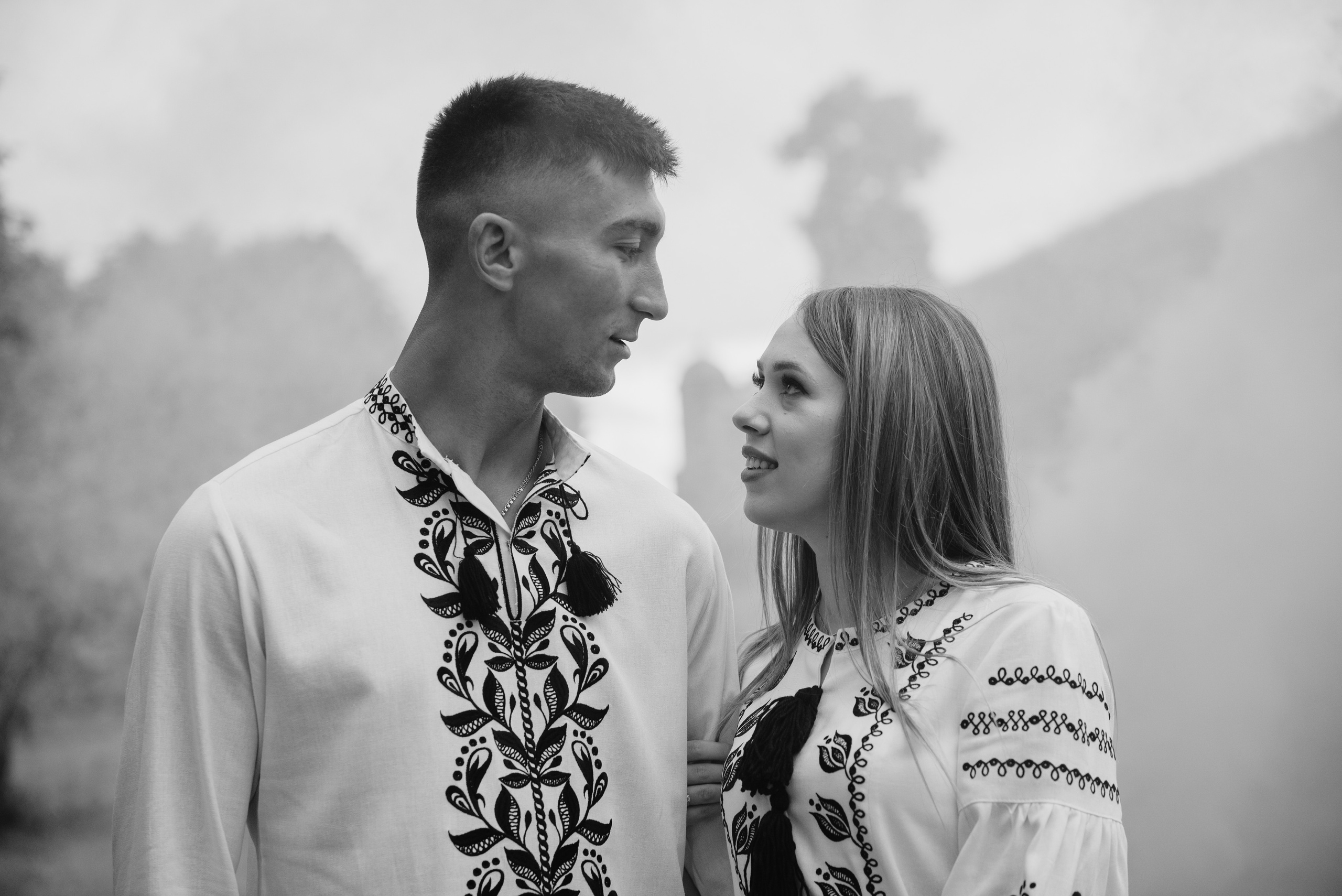 Іван та Людмила. Прогулянка на Золочівському замку. Фотограф Роман Жосу Золочів