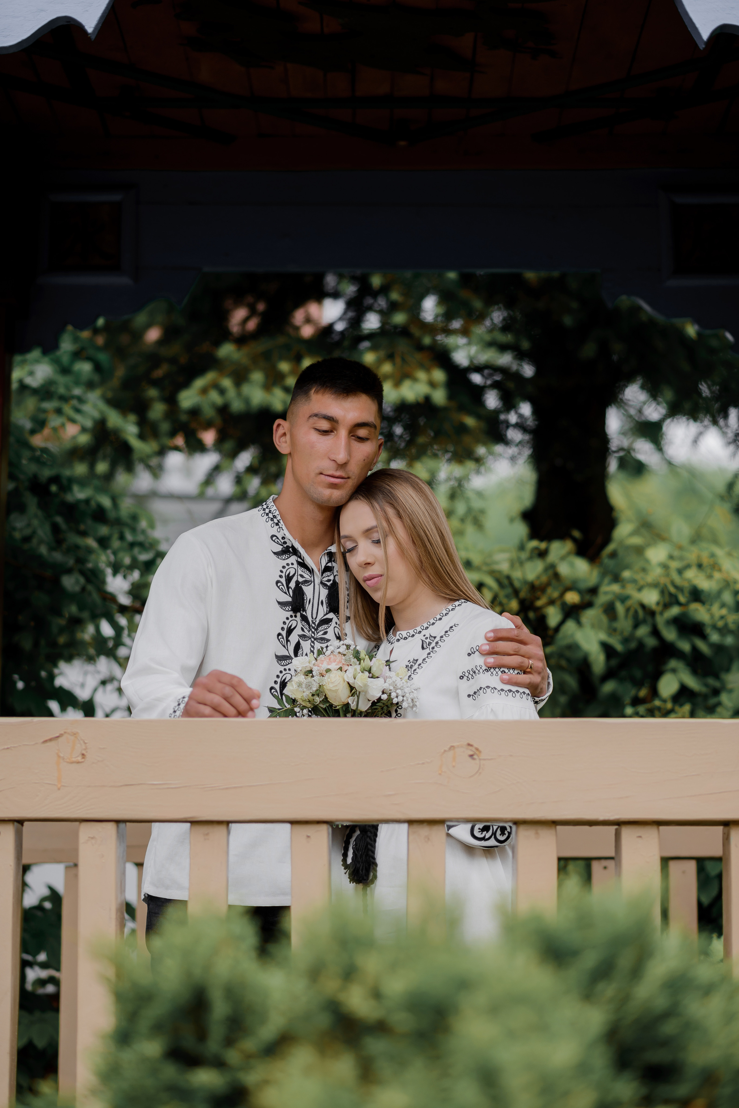 Іван та Людмила. Прогулянка на Золочівському замку. Фотограф Роман Жосу Золочів