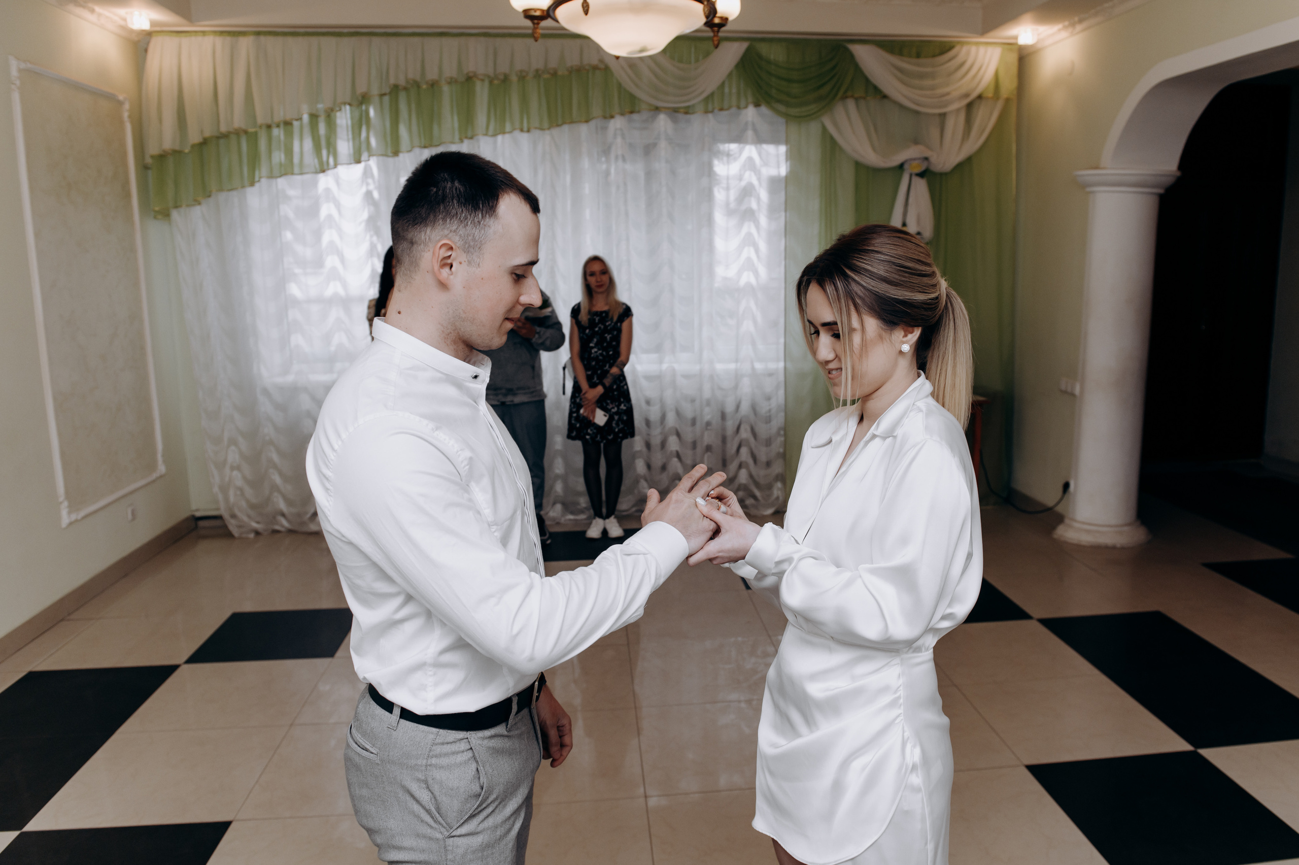 Сергій та Валерія 07.05.2022. Фотограф Роман Жосу Золочів