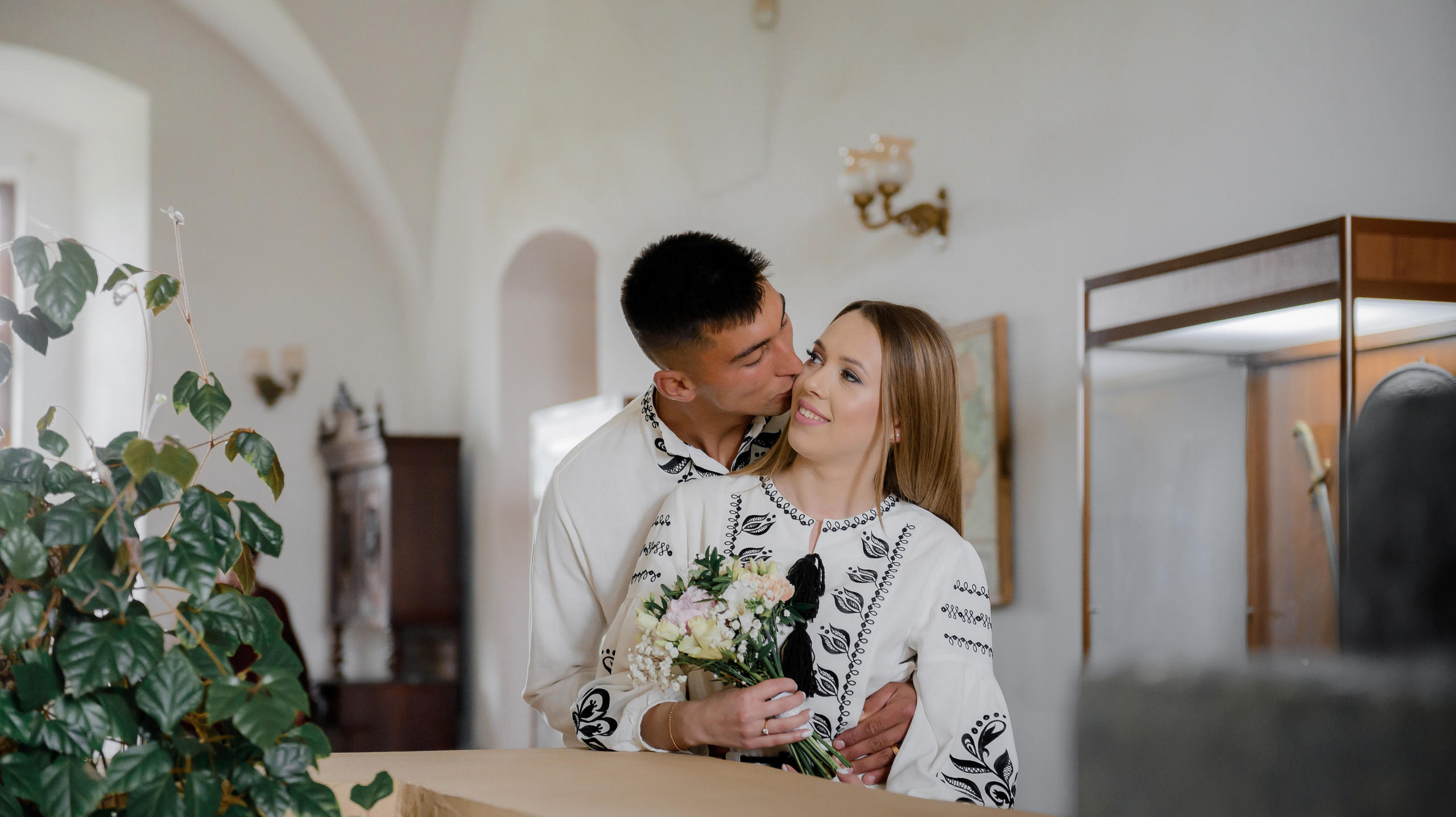 Іван та Людмила. Прогулянка на Золочівському замку. Фотограф Роман Жосу Золочів