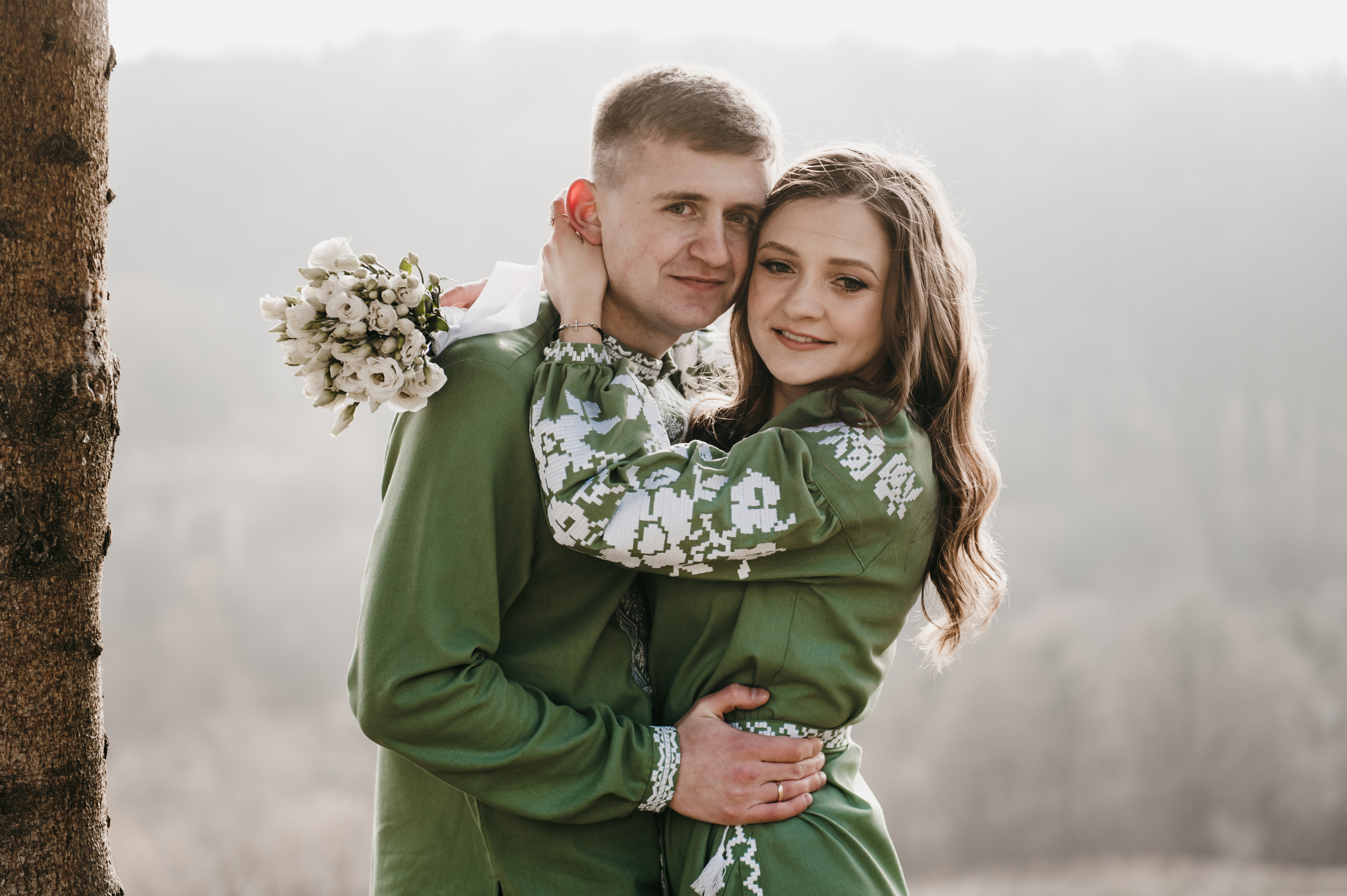 Наречені. Розписка в РАЦСі і прогулянкова фотосесія. Фотограф Роман Жосу Золочів