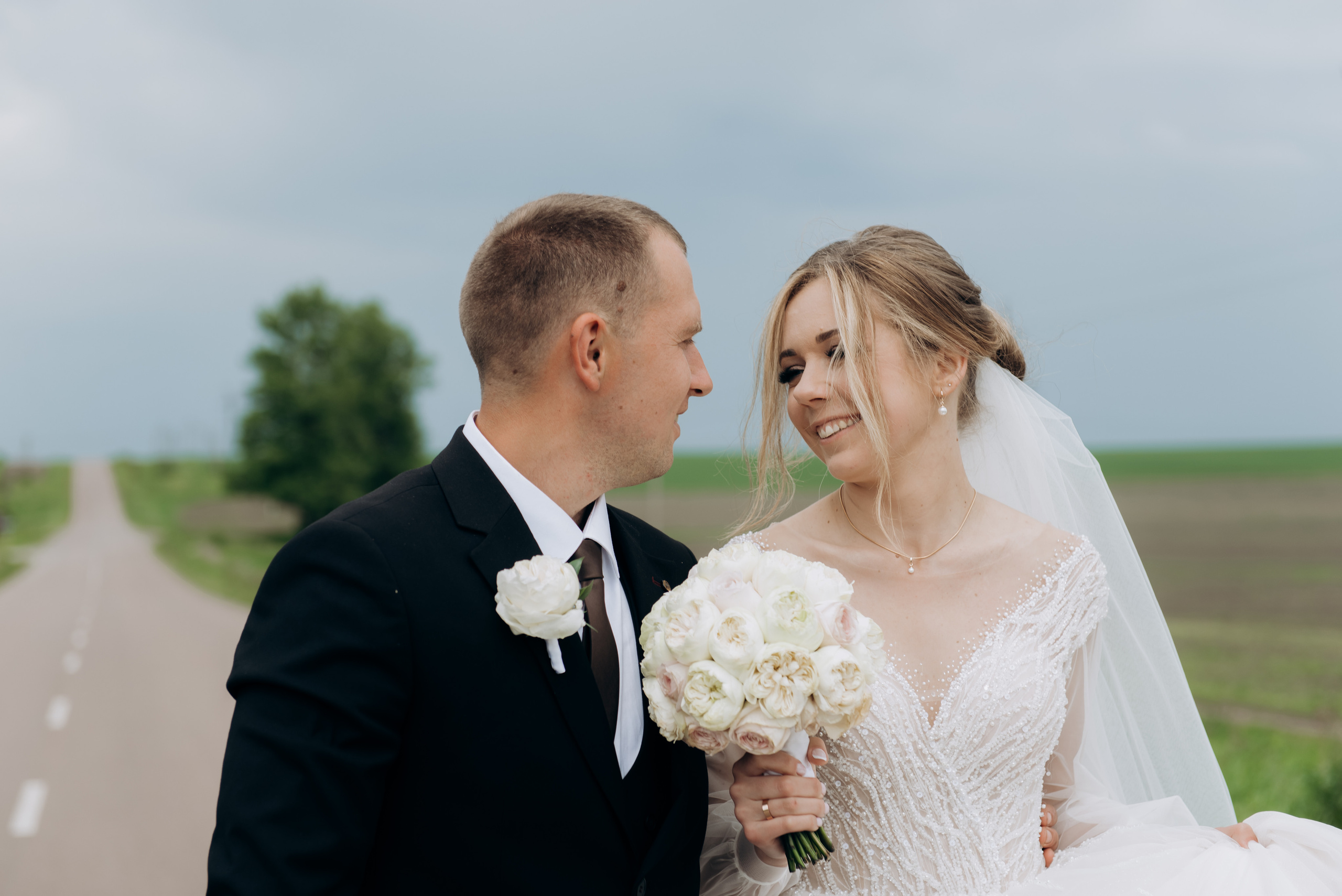 Зоряна та Мар’ян 29.05.2021. Фотограф Роман Жосу Золочів