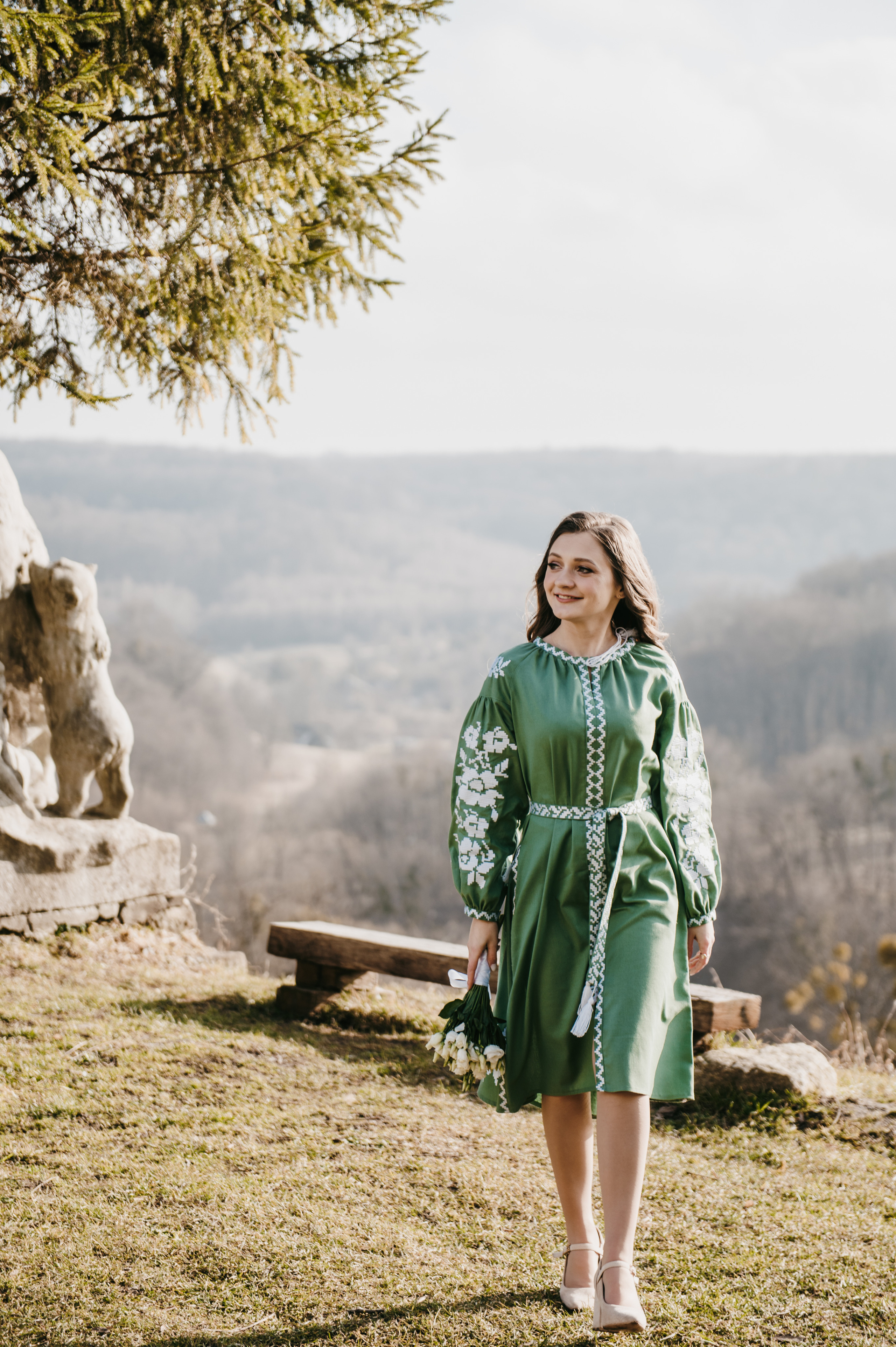 вишите плаття львів, вишиванка на розписку, урочисті події