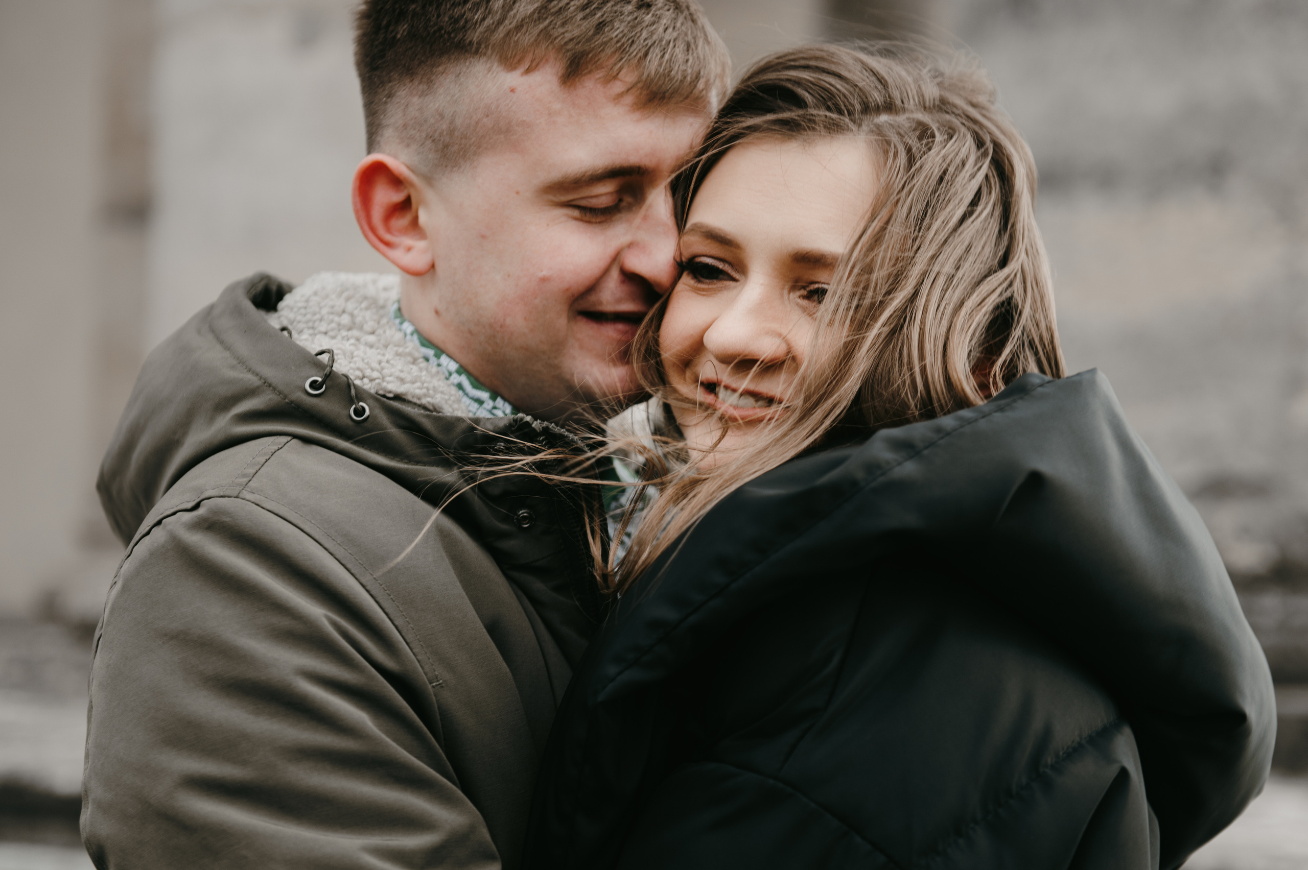 Наречені. Розписка в РАЦСі і прогулянкова фотосесія. Фотограф Роман Жосу Золочів