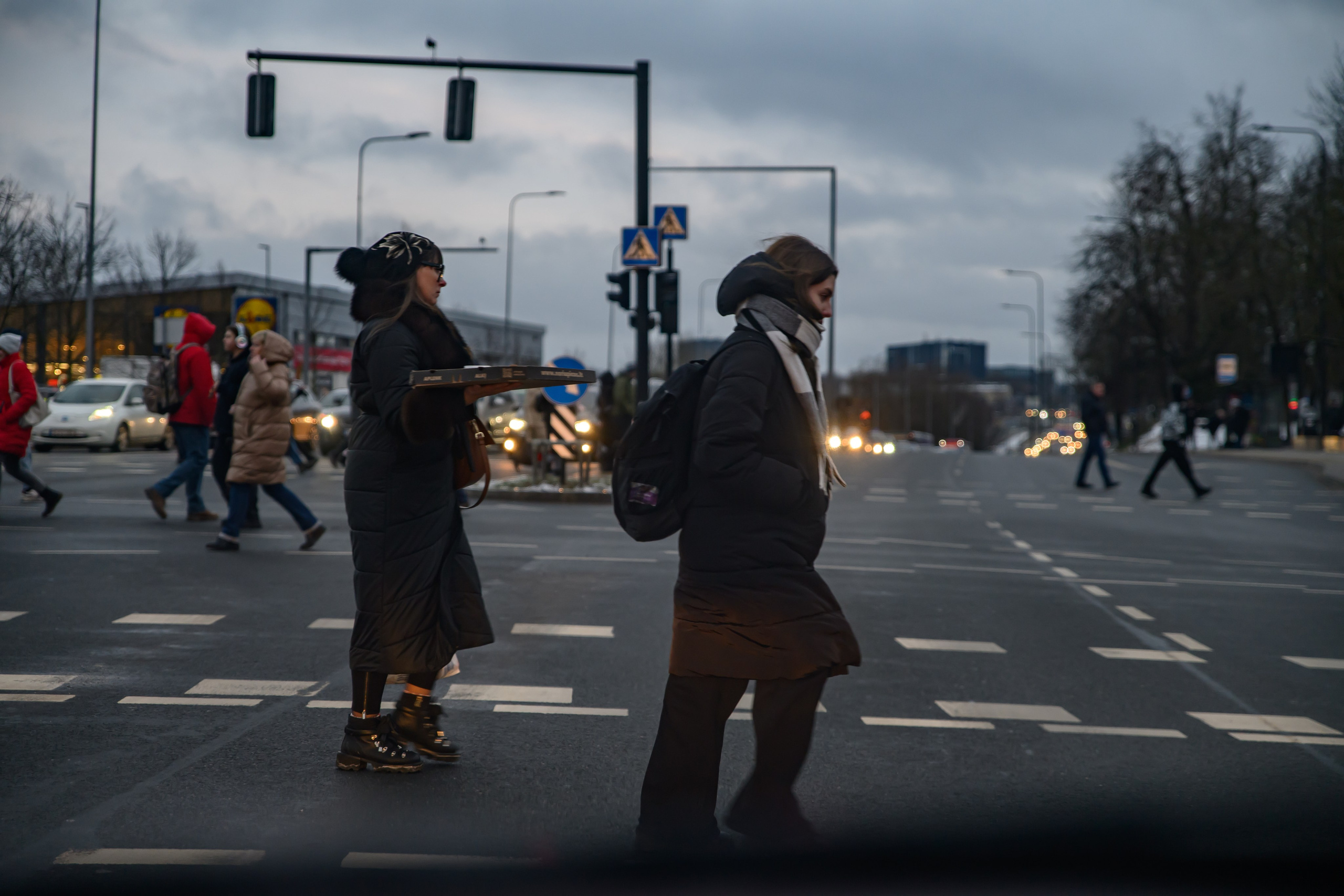 Pakeliui namo. Fotografas — Aleksandras Savickis