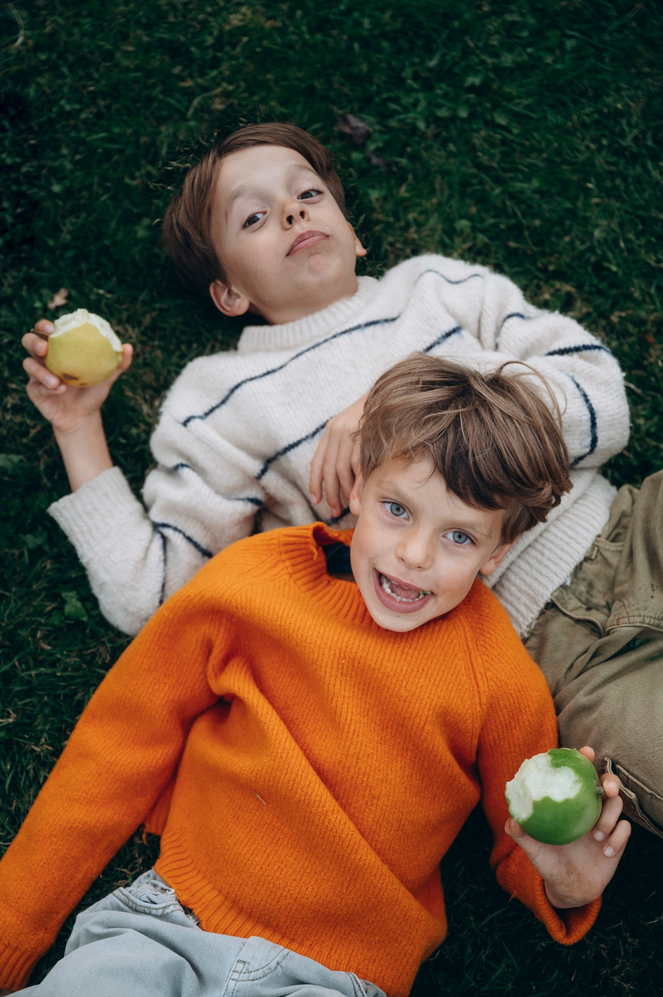 Apple season. Newborn, Family, Wedding photographer Copenhagen Anastasiia Sevriukova