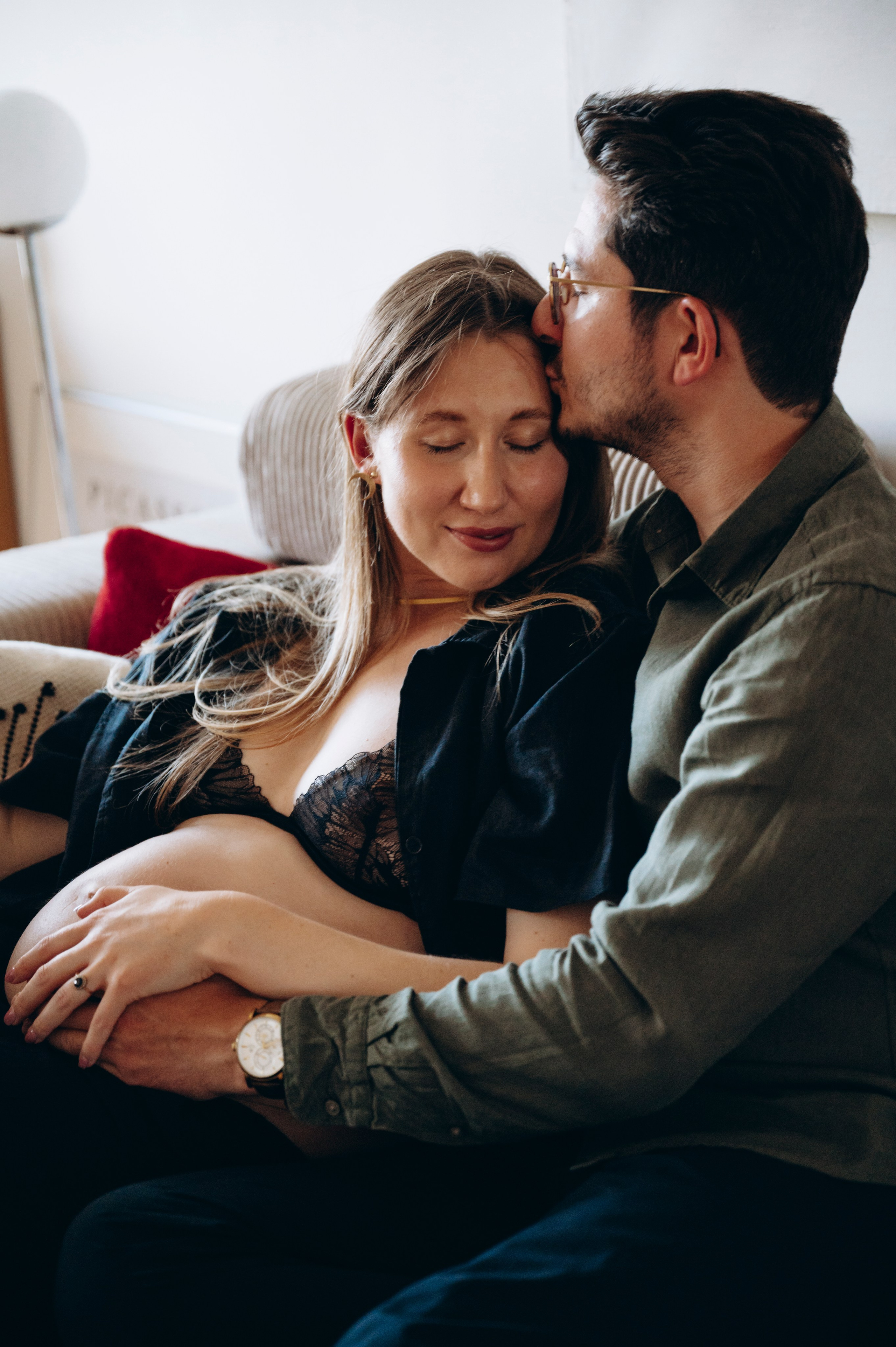 Julia -Pregnancy (in-home and Amager strand). Newborn, Family, Wedding photographer Copenhagen Anastasiia Sevriukova
