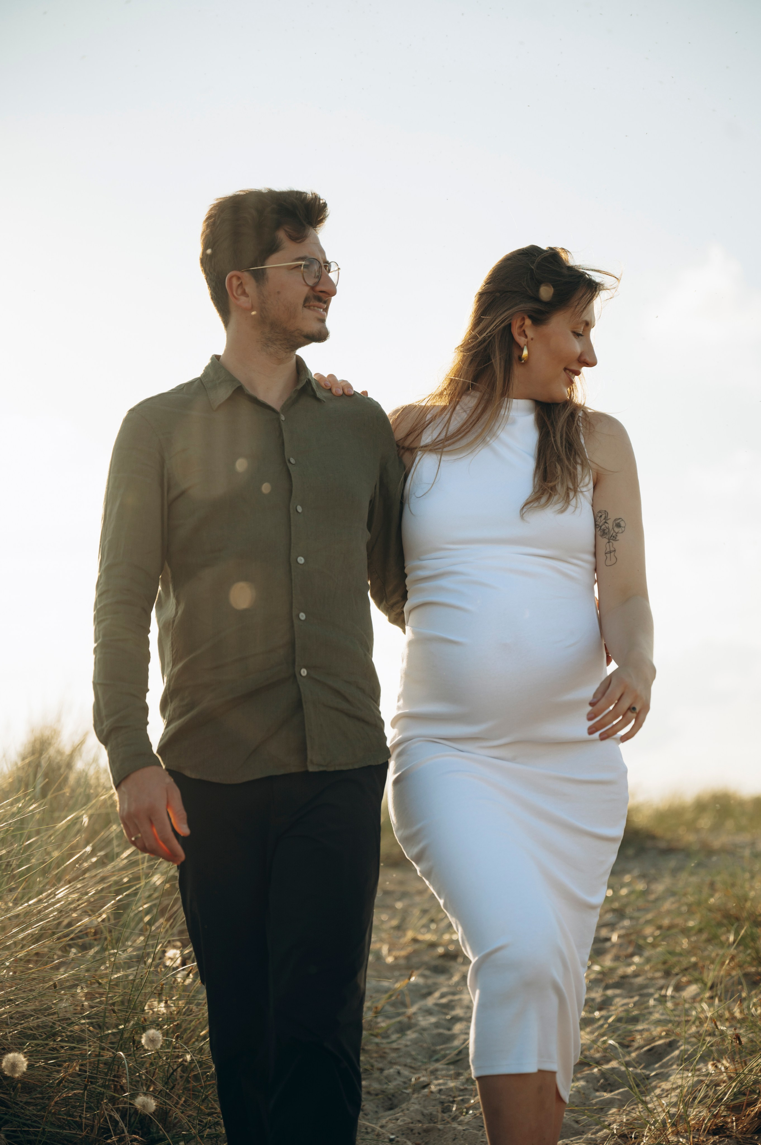 Julia -Pregnancy (in-home and Amager strand). Newborn, Family, Wedding photographer Copenhagen Anastasiia Sevriukova