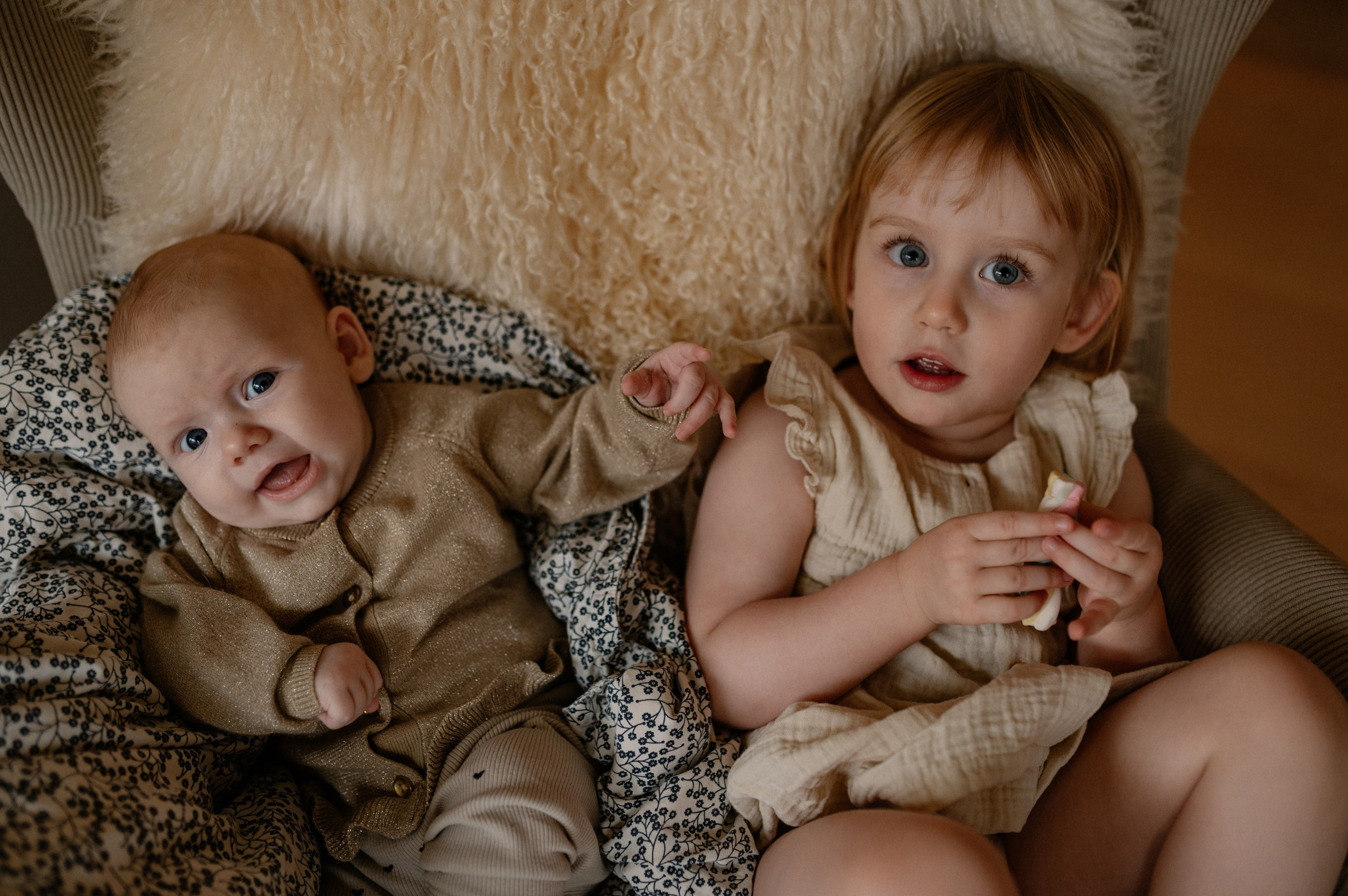 Flora & Dagmar. Nyfødt, Familie, Bryllupsfotograf Copenhagen Anastasiia Sevriukova