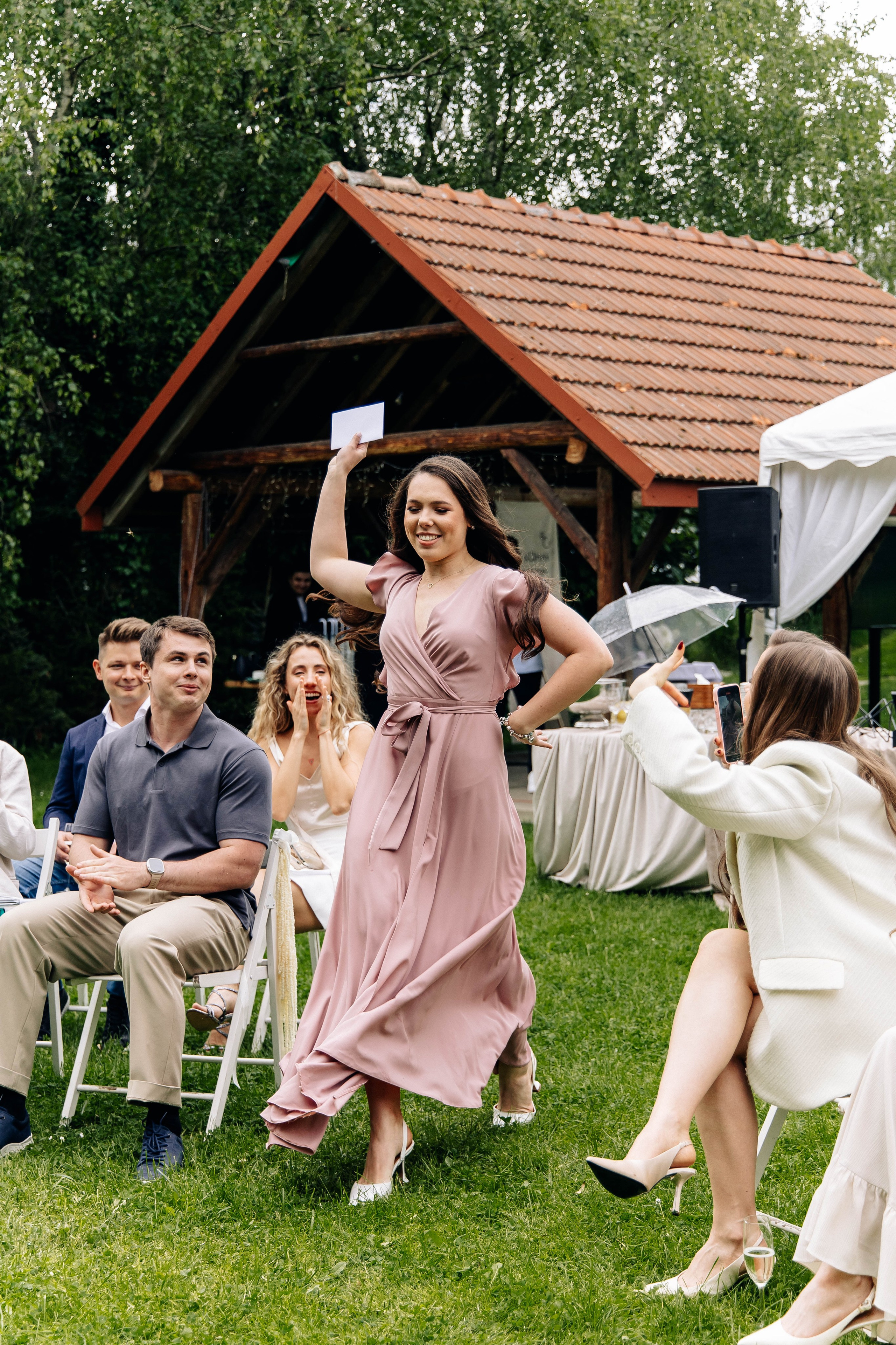 Hania & Bohdan. Fotograf ślubny i portretowy w Katowicach, na Śląsku i w całej Polsce. Uchwycę najważniejsze chwile Waszego dnia