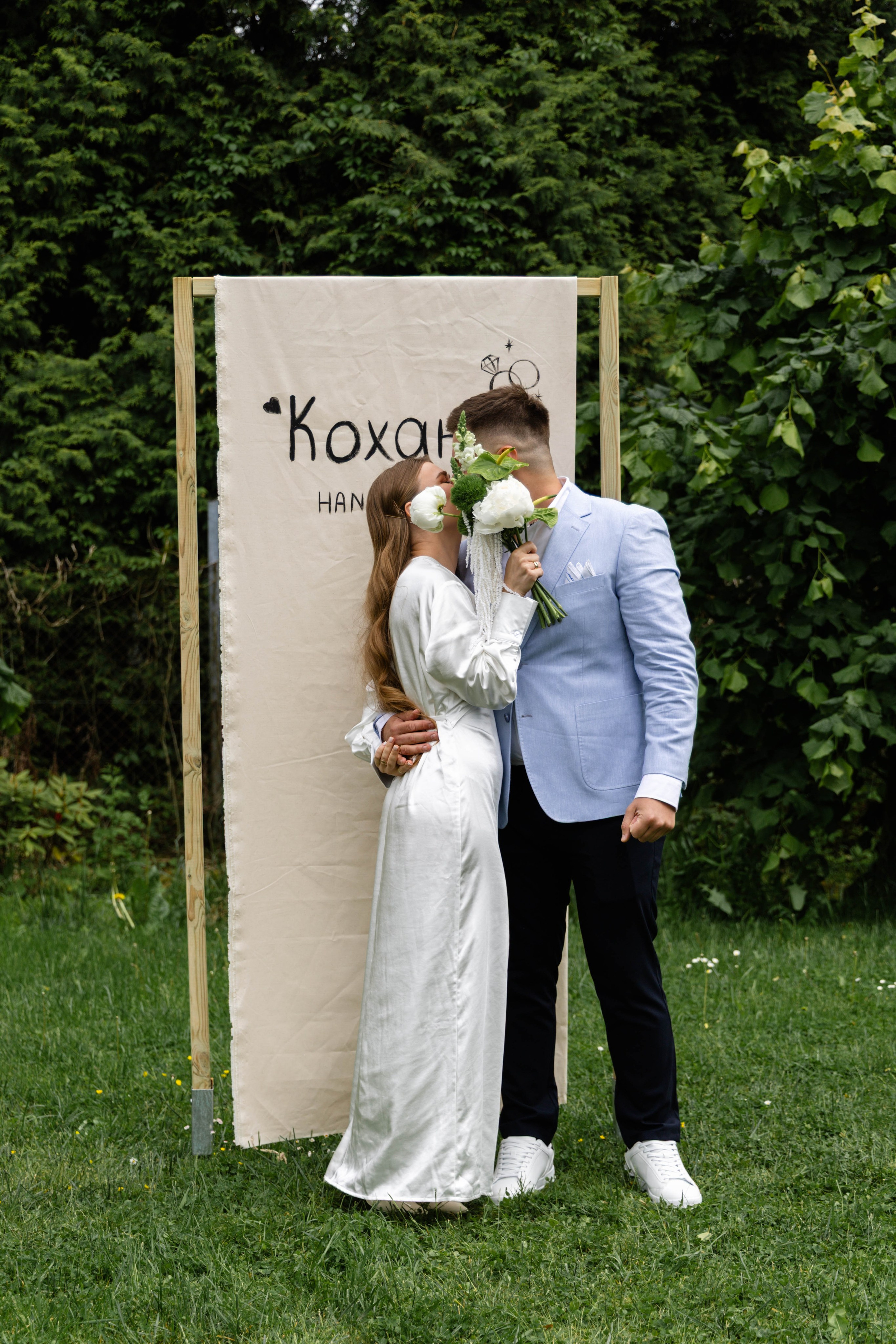 Hania & Bohdan. Fotograf ślubny i portretowy w Katowicach, na Śląsku i w całej Polsce. Uchwycę najważniejsze chwile Waszego dnia