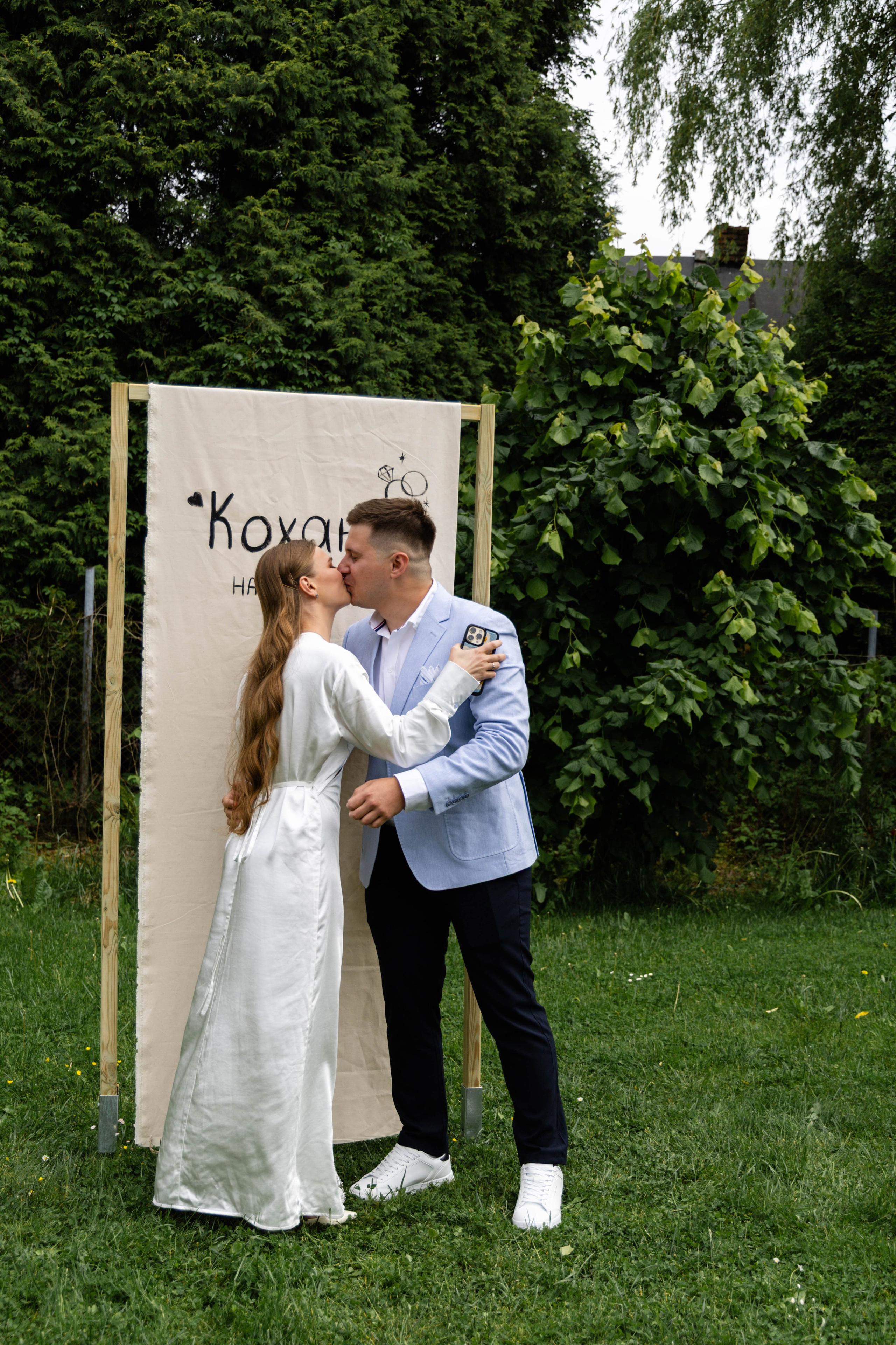 Hania & Bohdan. Fotograf ślubny i portretowy w Katowicach, na Śląsku i w całej Polsce. Uchwycę najważniejsze chwile Waszego dnia