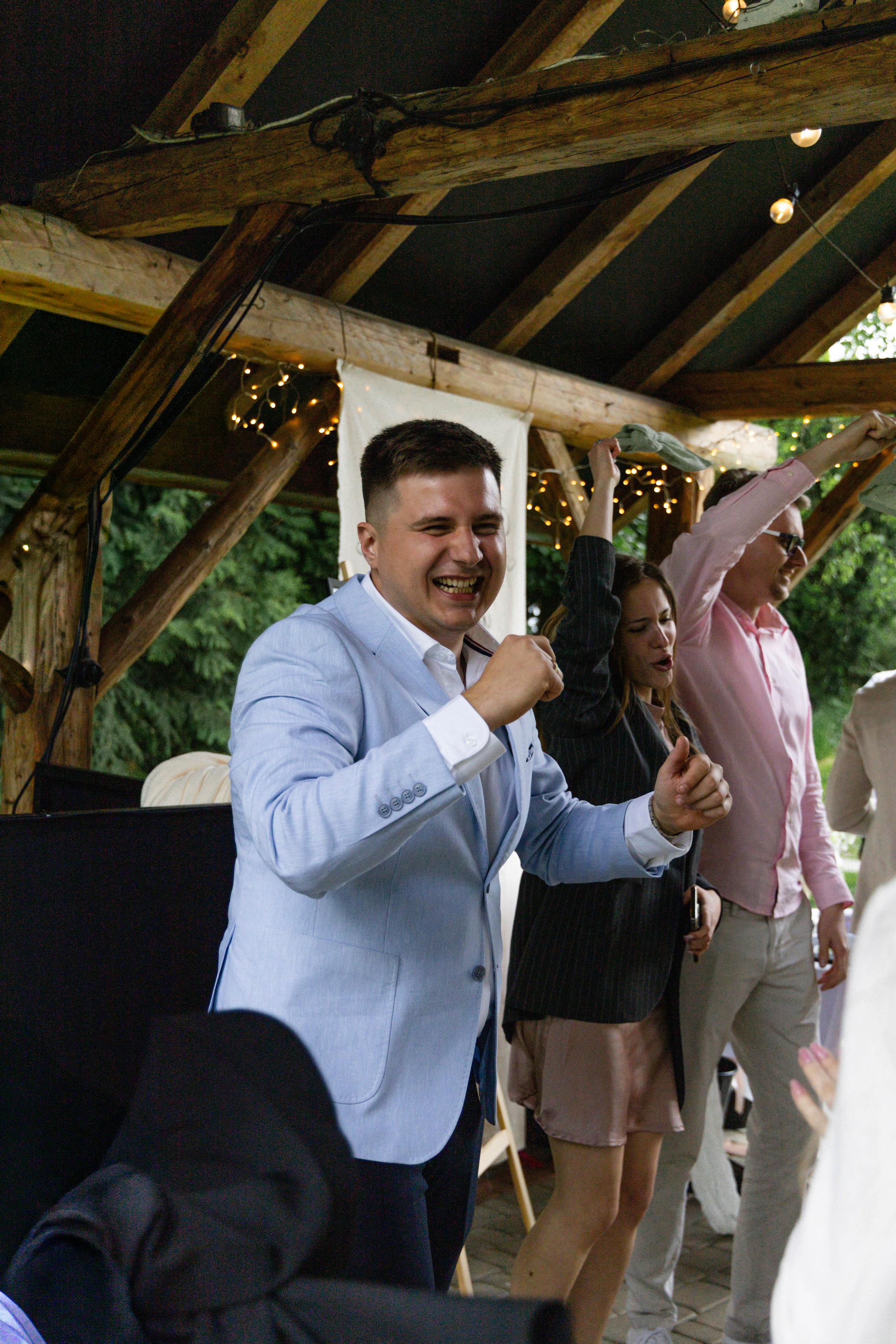 Hania & Bohdan. Fotograf ślubny i portretowy w Katowicach, na Śląsku i w całej Polsce. Uchwycę najważniejsze chwile Waszego dnia