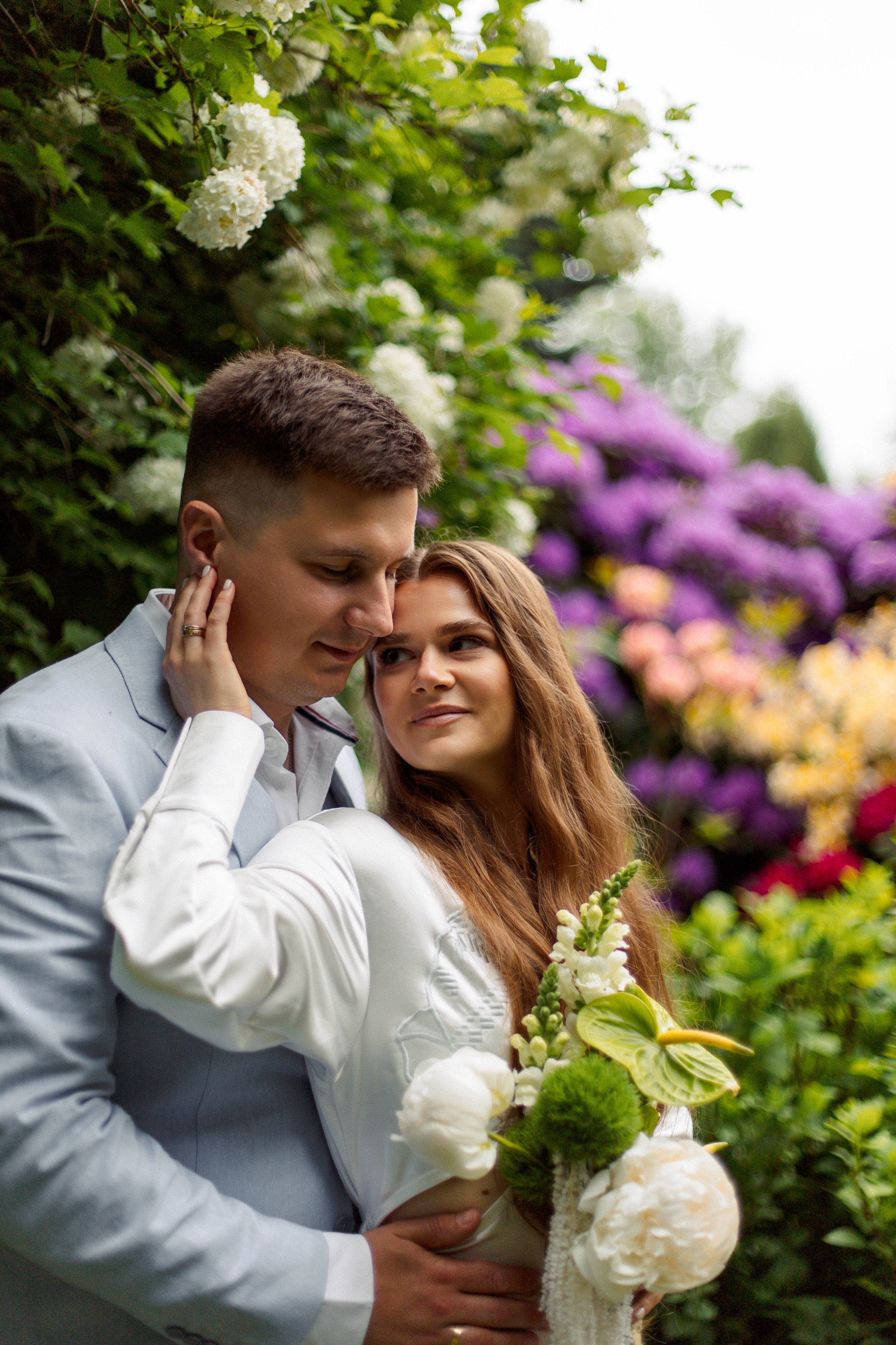 Hania & Bohdan. Fotograf ślubny i portretowy w Katowicach, na Śląsku i w całej Polsce. Uchwycę najważniejsze chwile Waszego dnia