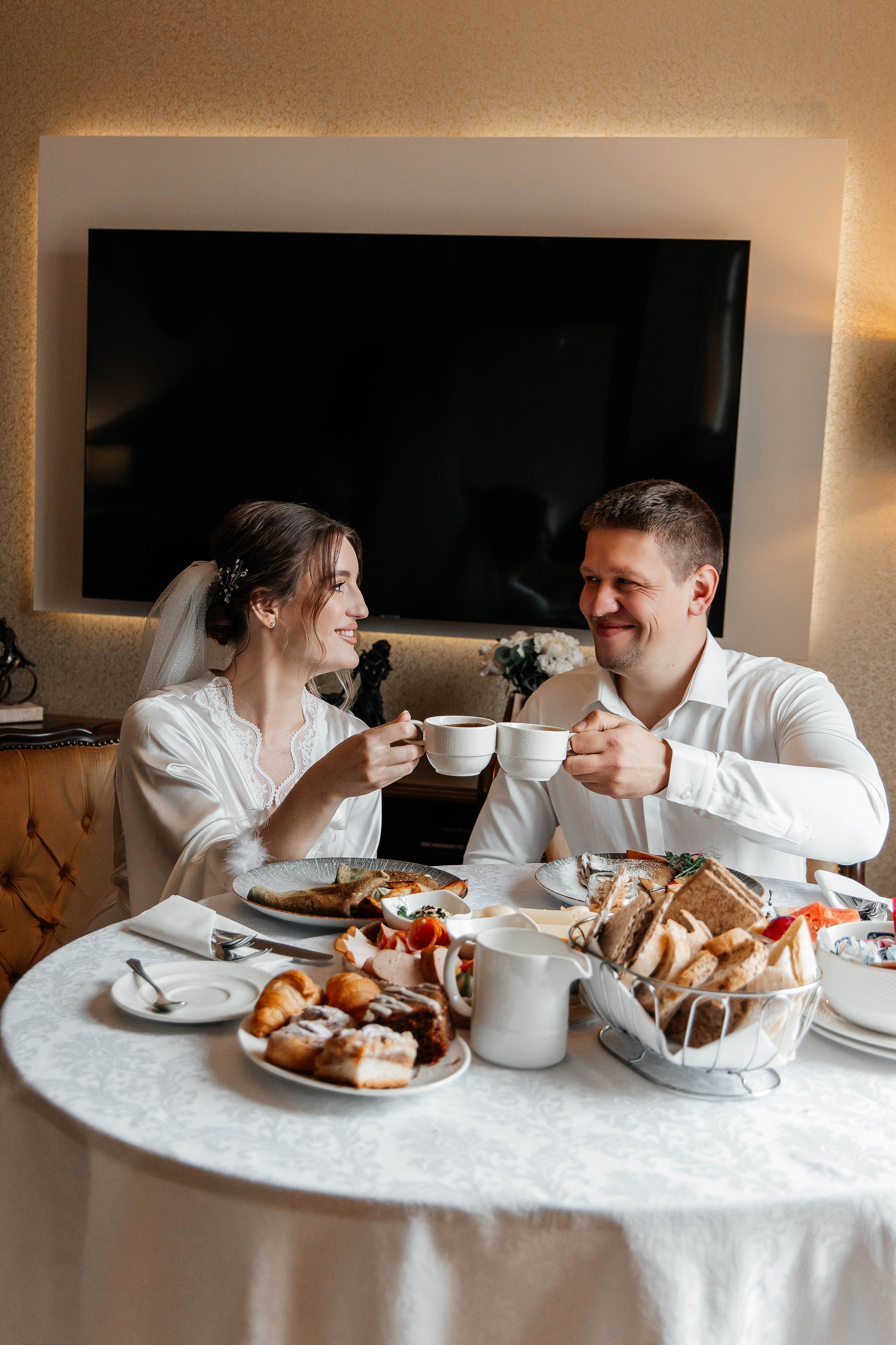 Alina & Vadym. Fotograf ślubny i portretowy w Katowicach, na Śląsku i w całej Polsce. Uchwycę najważniejsze chwile Waszego dnia