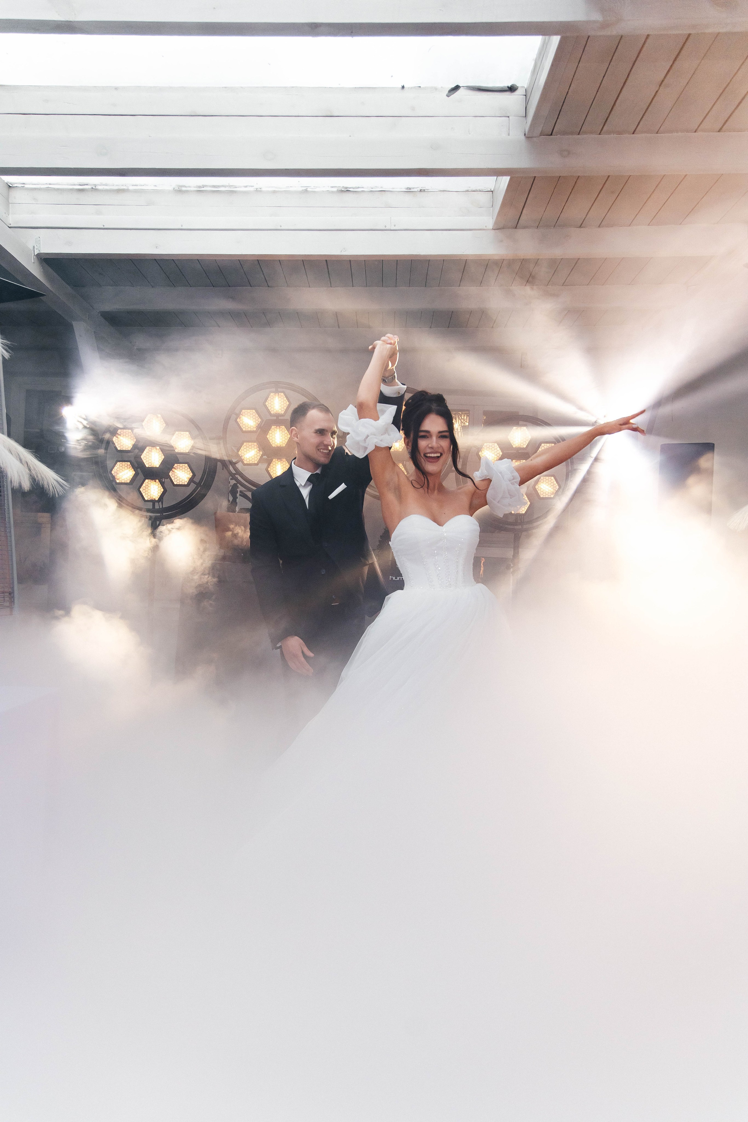 Viktoria & Leon. Fotograf ślubny i portretowy w Katowicach, na Śląsku i w całej Polsce. Uchwycę najważniejsze chwile Waszego dnia