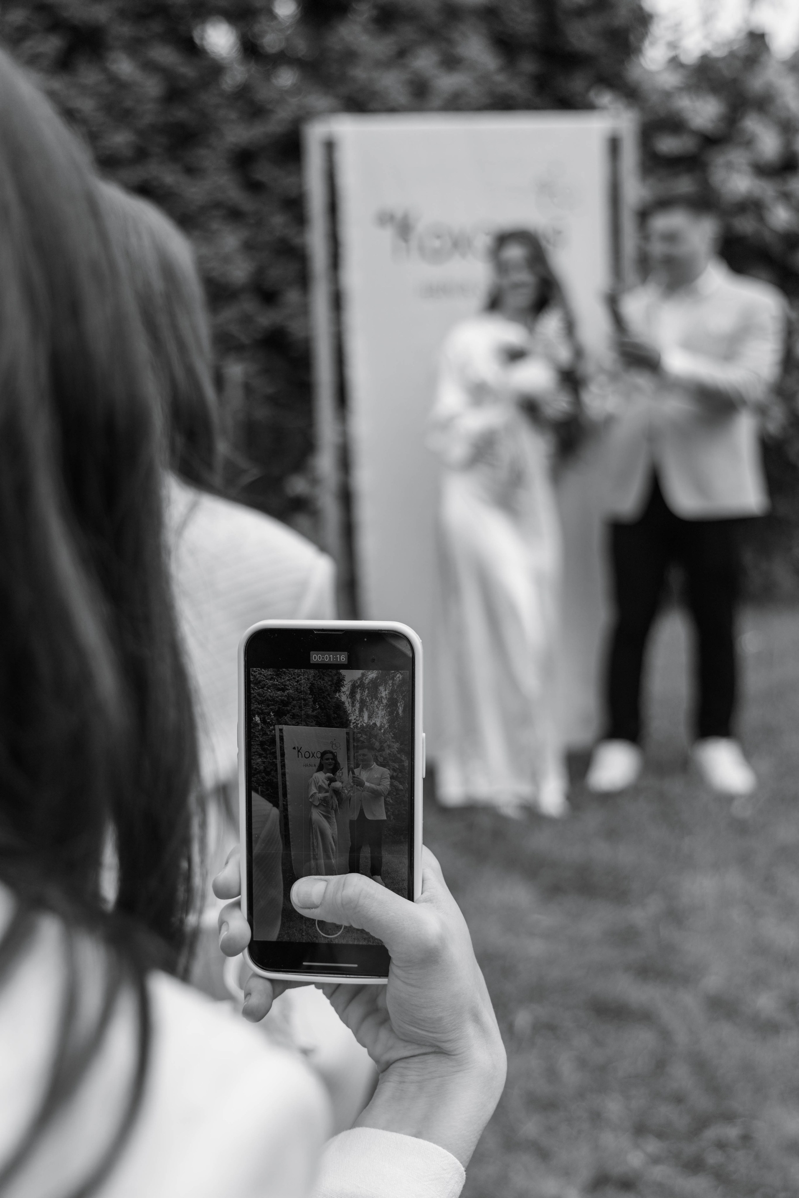Hania & Bohdan. Fotograf ślubny i portretowy w Katowicach, na Śląsku i w całej Polsce. Uchwycę najważniejsze chwile Waszego dnia