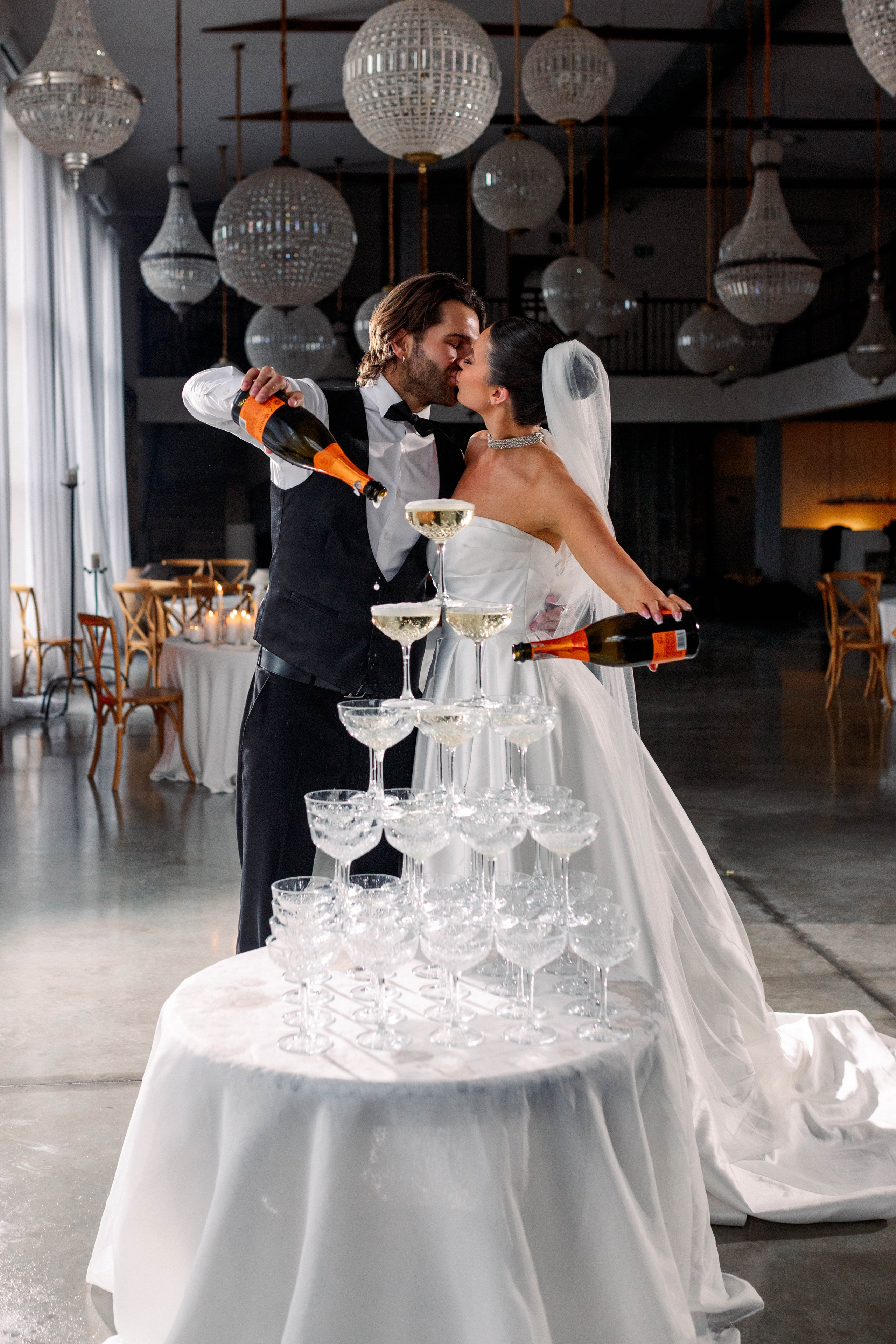 Mariusz & Karolina. Fotograf ślubny i portretowy w Katowicach, na Śląsku i w całej Polsce. Uchwycę najważniejsze chwile Waszego dnia