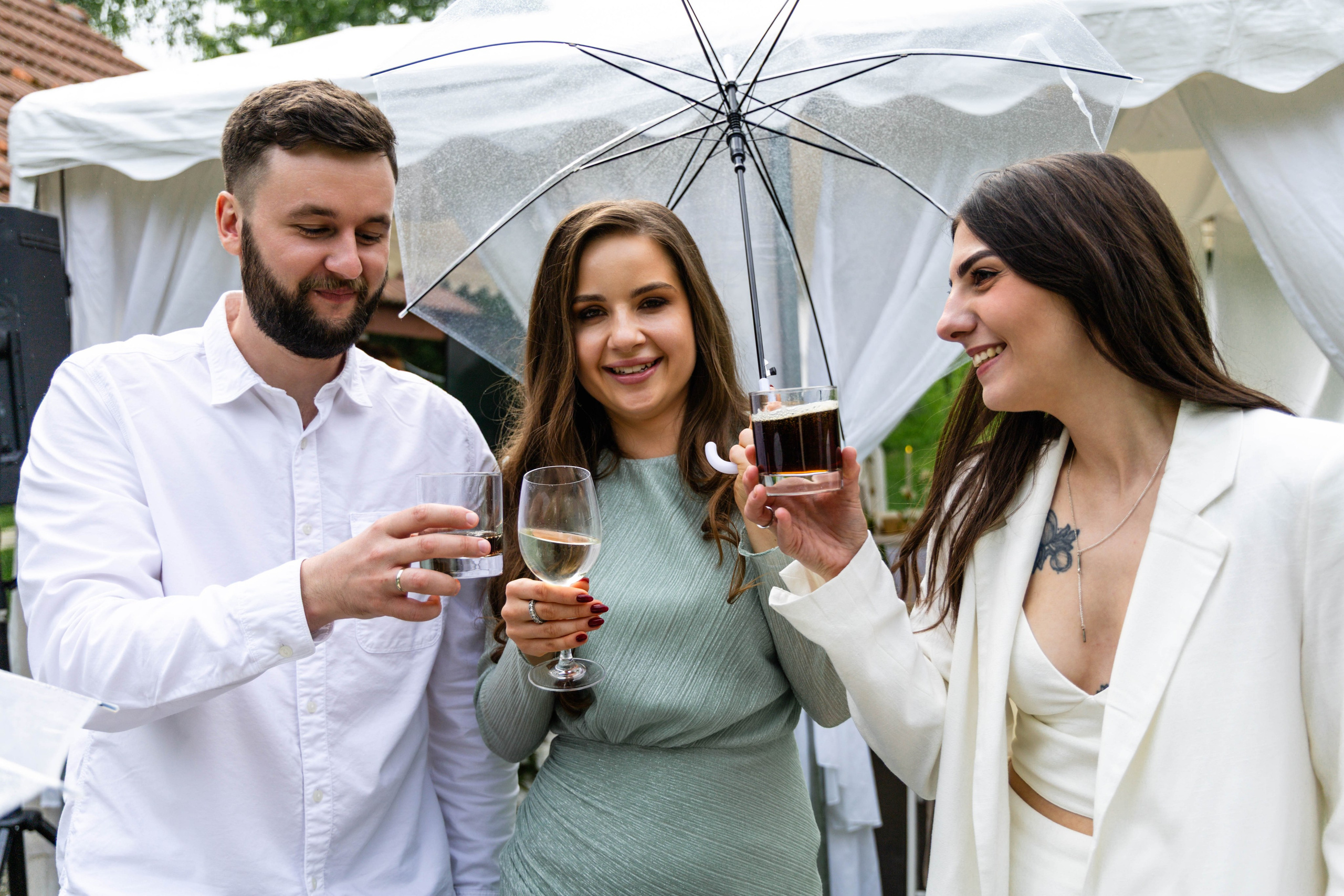 Hania & Bohdan. Fotograf ślubny i portretowy w Katowicach, na Śląsku i w całej Polsce. Uchwycę najważniejsze chwile Waszego dnia