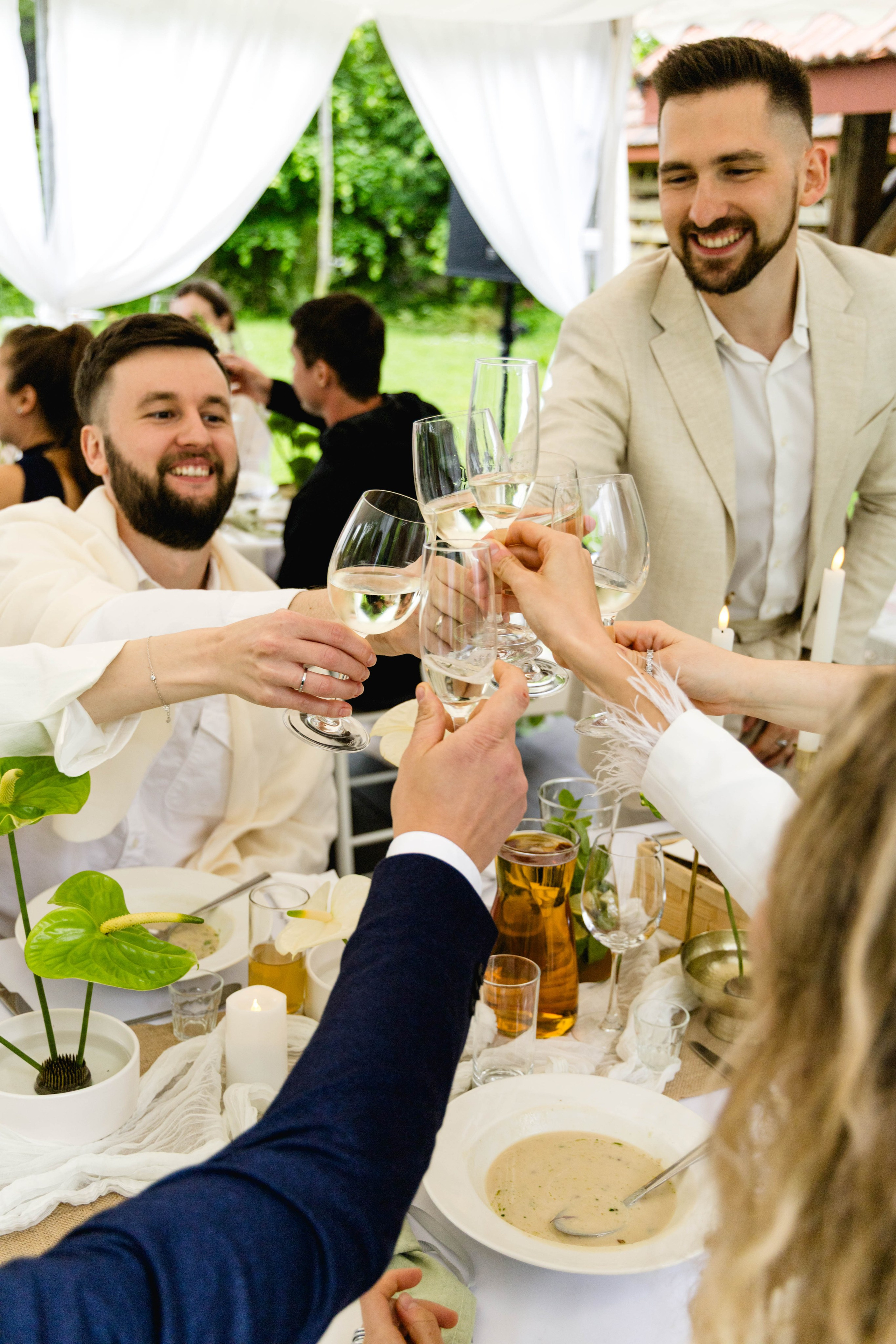 Hania & Bohdan. Fotograf ślubny i portretowy w Katowicach, na Śląsku i w całej Polsce. Uchwycę najważniejsze chwile Waszego dnia