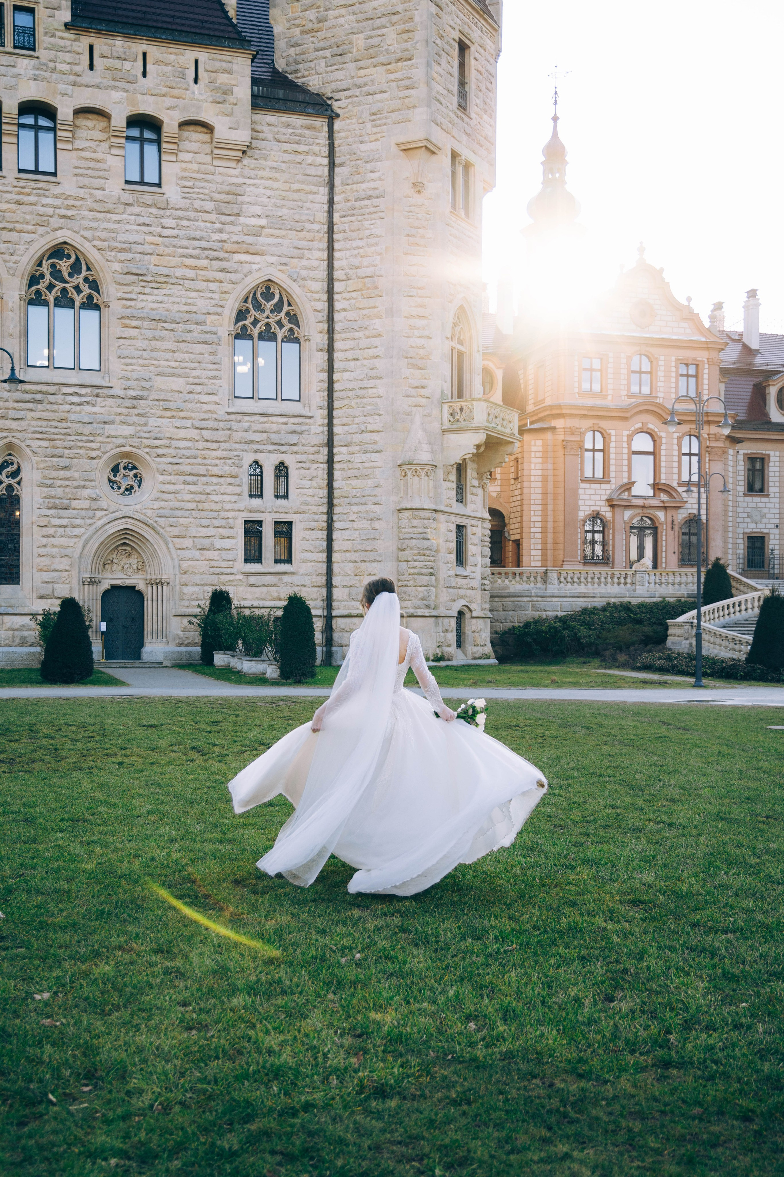 Alina & Vadym. Fotograf ślubny i portretowy w Katowicach, na Śląsku i w całej Polsce. Uchwycę najważniejsze chwile Waszego dnia