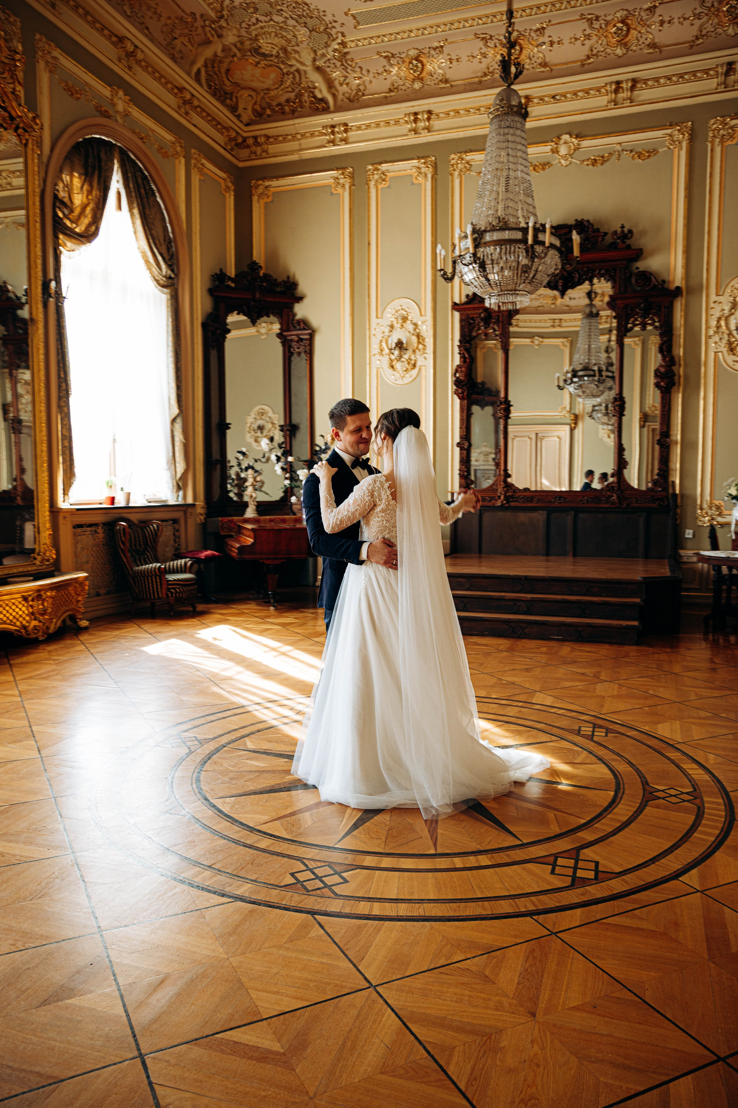 Alina & Vadym. Fotograf ślubny i portretowy w Katowicach, na Śląsku i w całej Polsce. Uchwycę najważniejsze chwile Waszego dnia