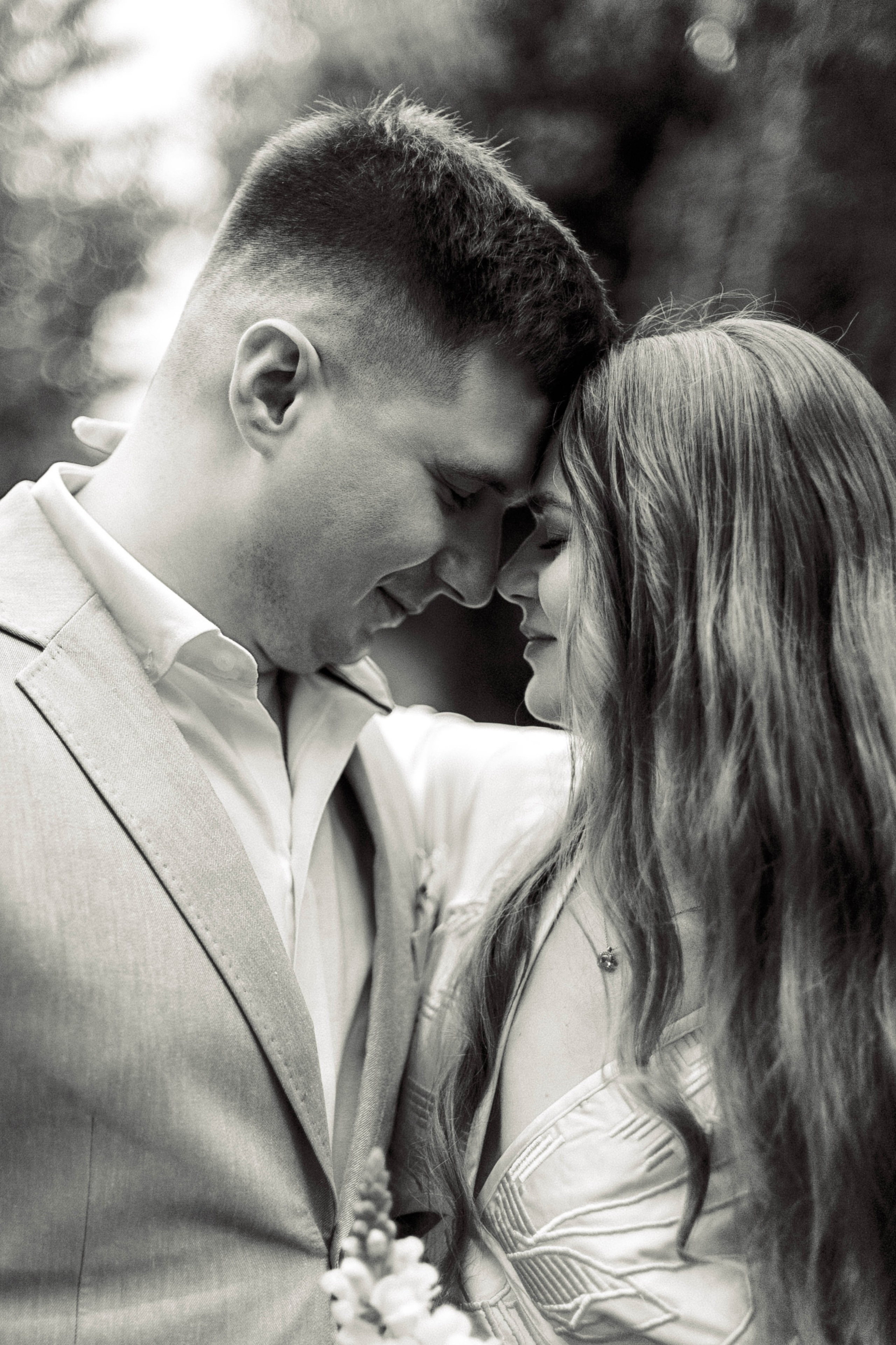 Hania & Bohdan. Fotograf ślubny i portretowy w Katowicach, na Śląsku i w całej Polsce. Uchwycę najważniejsze chwile Waszego dnia