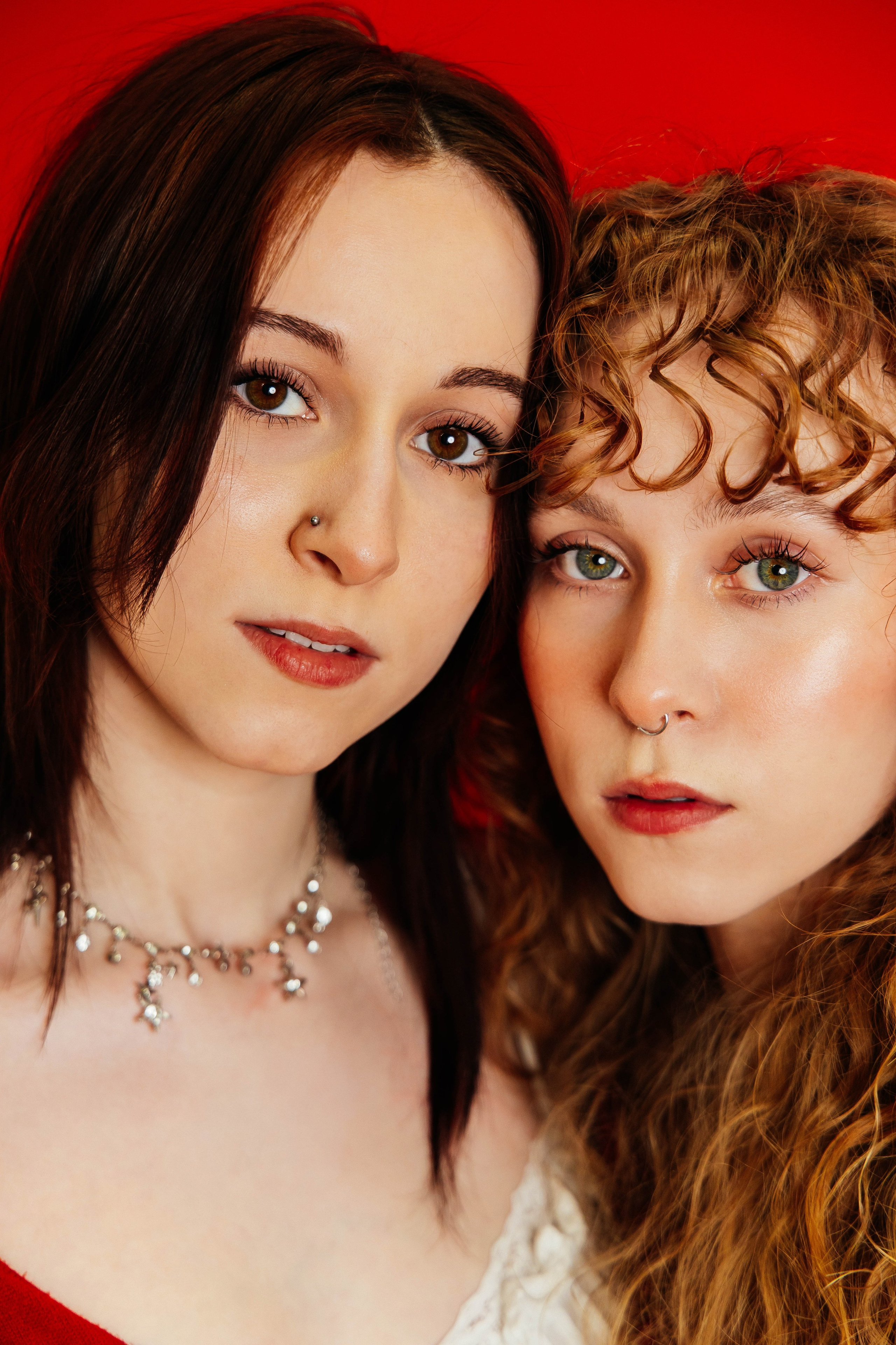 Sisters. Fotograf ślubny i portretowy w Katowicach, na Śląsku i w całej Polsce. Uchwycę najważniejsze chwile Waszego dnia