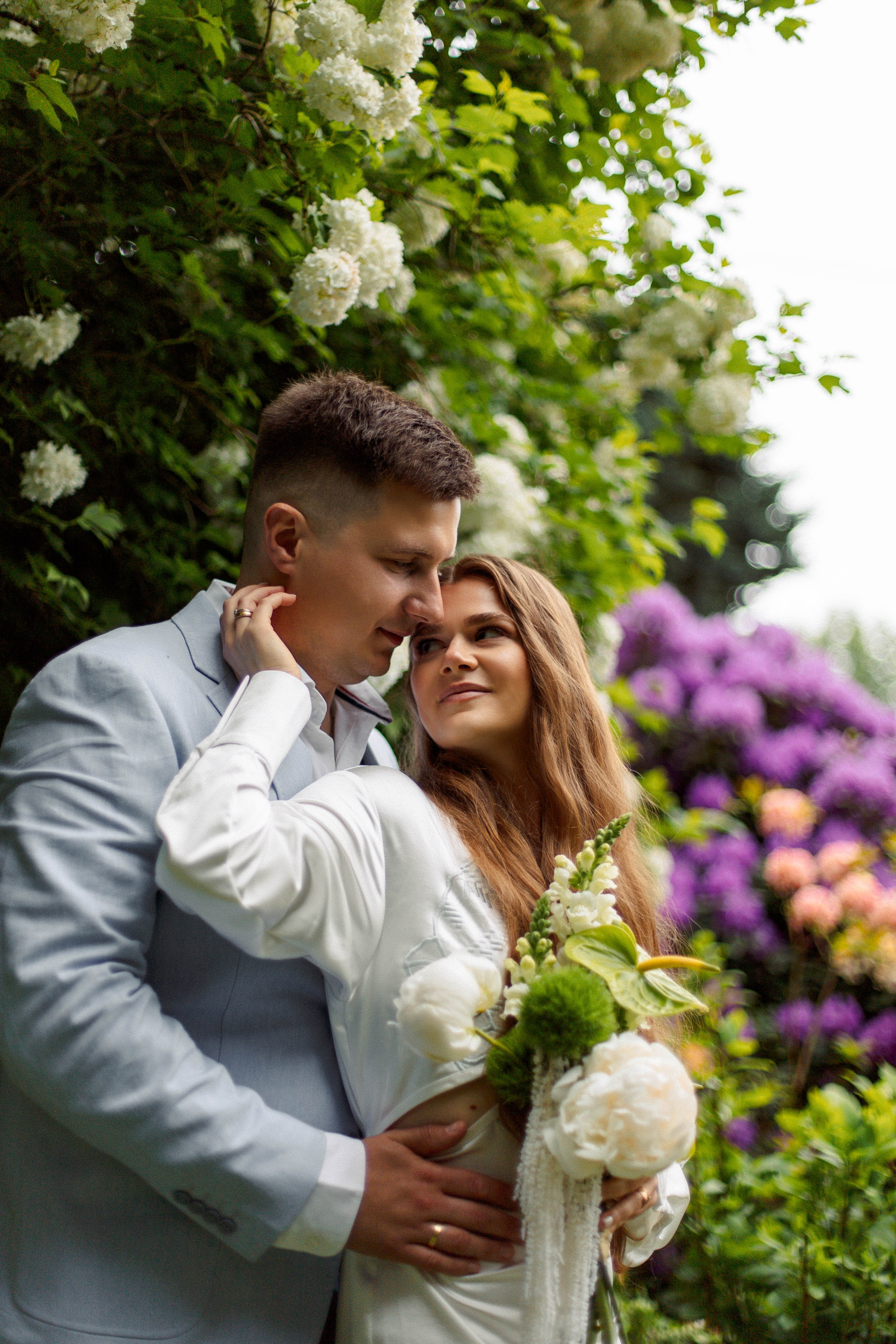 Hania & Bohdan. Fotograf ślubny i portretowy w Katowicach, na Śląsku i w całej Polsce. Uchwycę najważniejsze chwile Waszego dnia