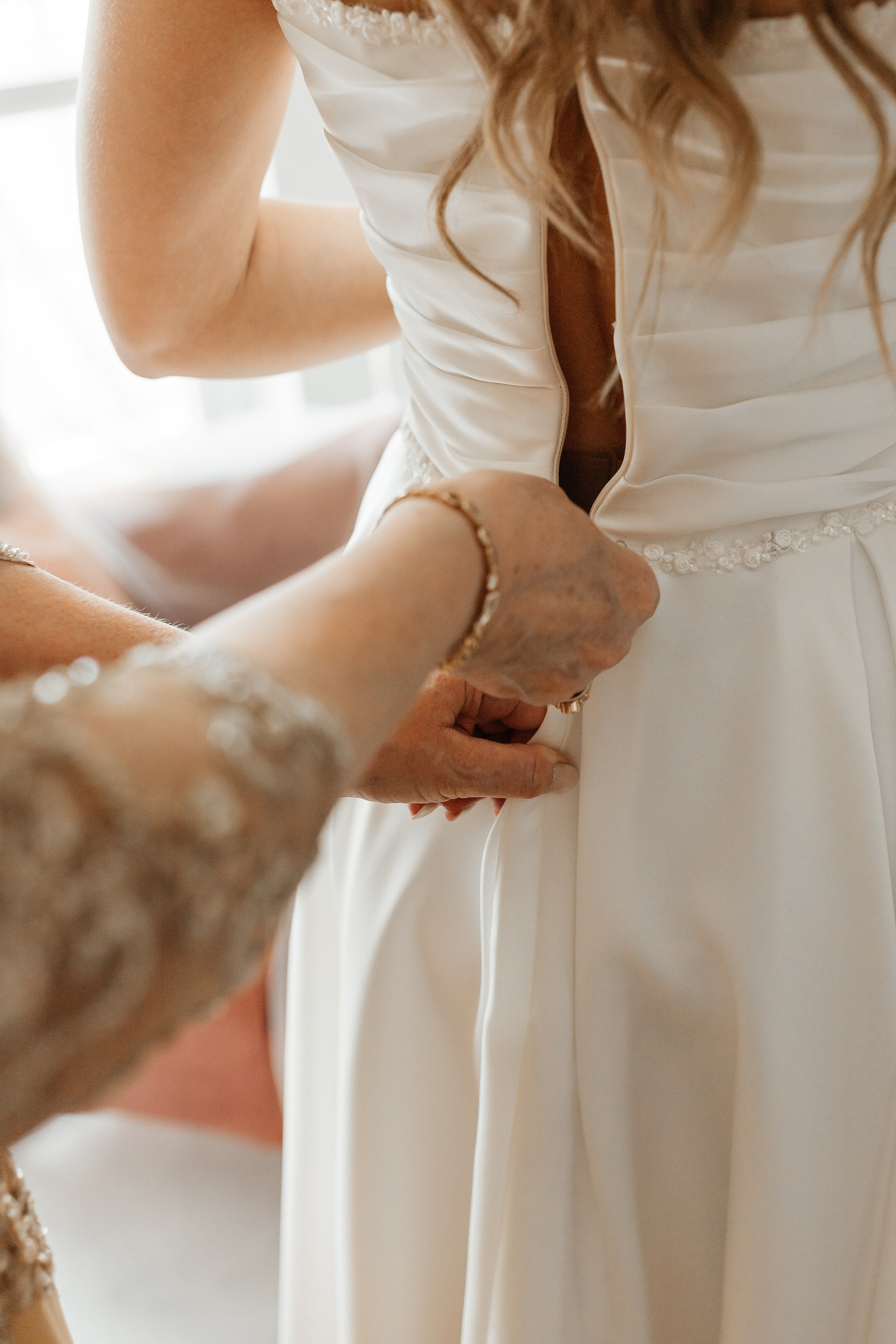 Karolina & Dawid. Fotograf ślubny i portretowy w Katowicach, na Śląsku i w całej Polsce. Uchwycę najważniejsze chwile Waszego dnia