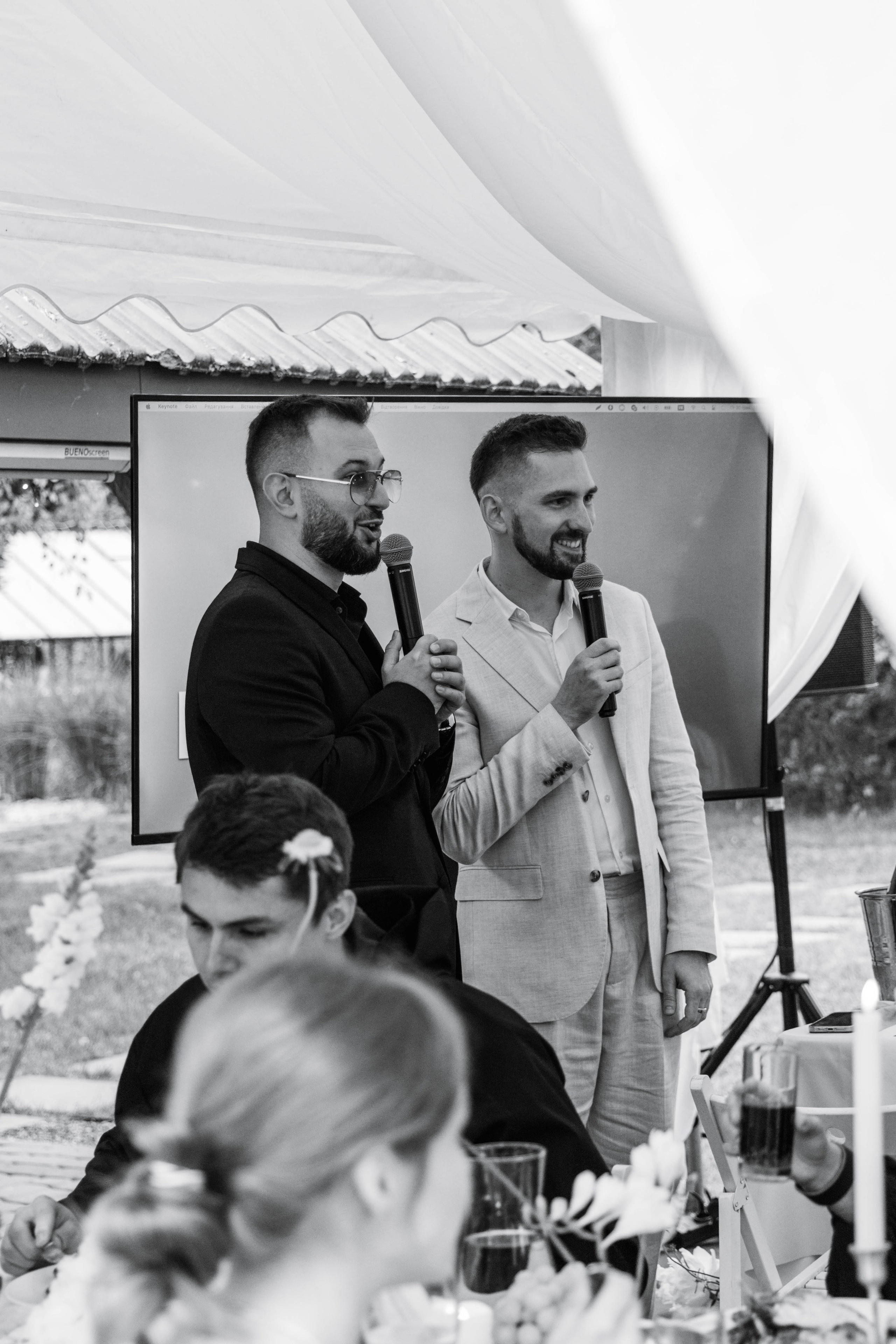 Hania & Bohdan. Fotograf ślubny i portretowy w Katowicach, na Śląsku i w całej Polsce. Uchwycę najważniejsze chwile Waszego dnia