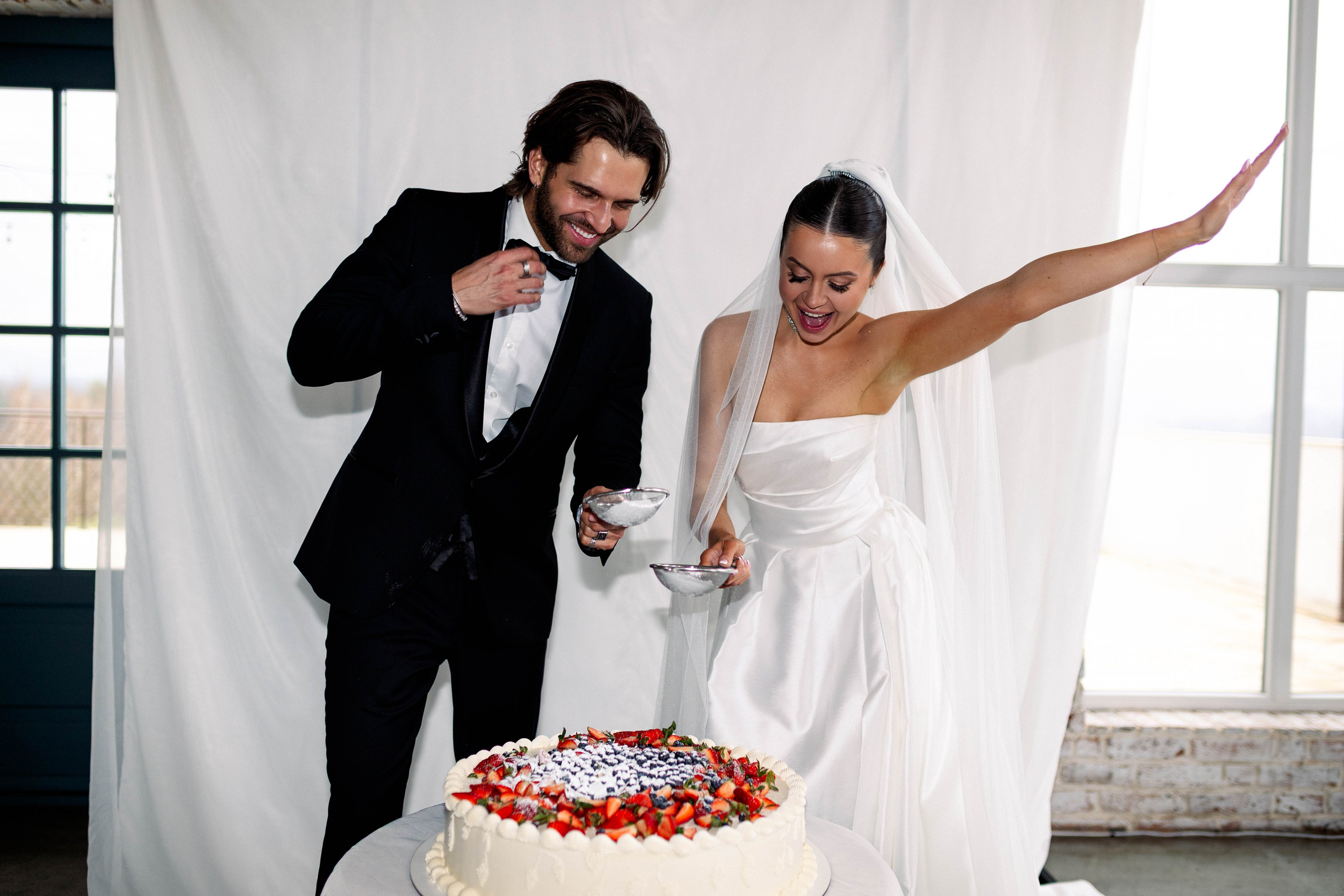 Mariusz & Karolina. Fotograf ślubny i portretowy w Katowicach, na Śląsku i w całej Polsce. Uchwycę najważniejsze chwile Waszego dnia