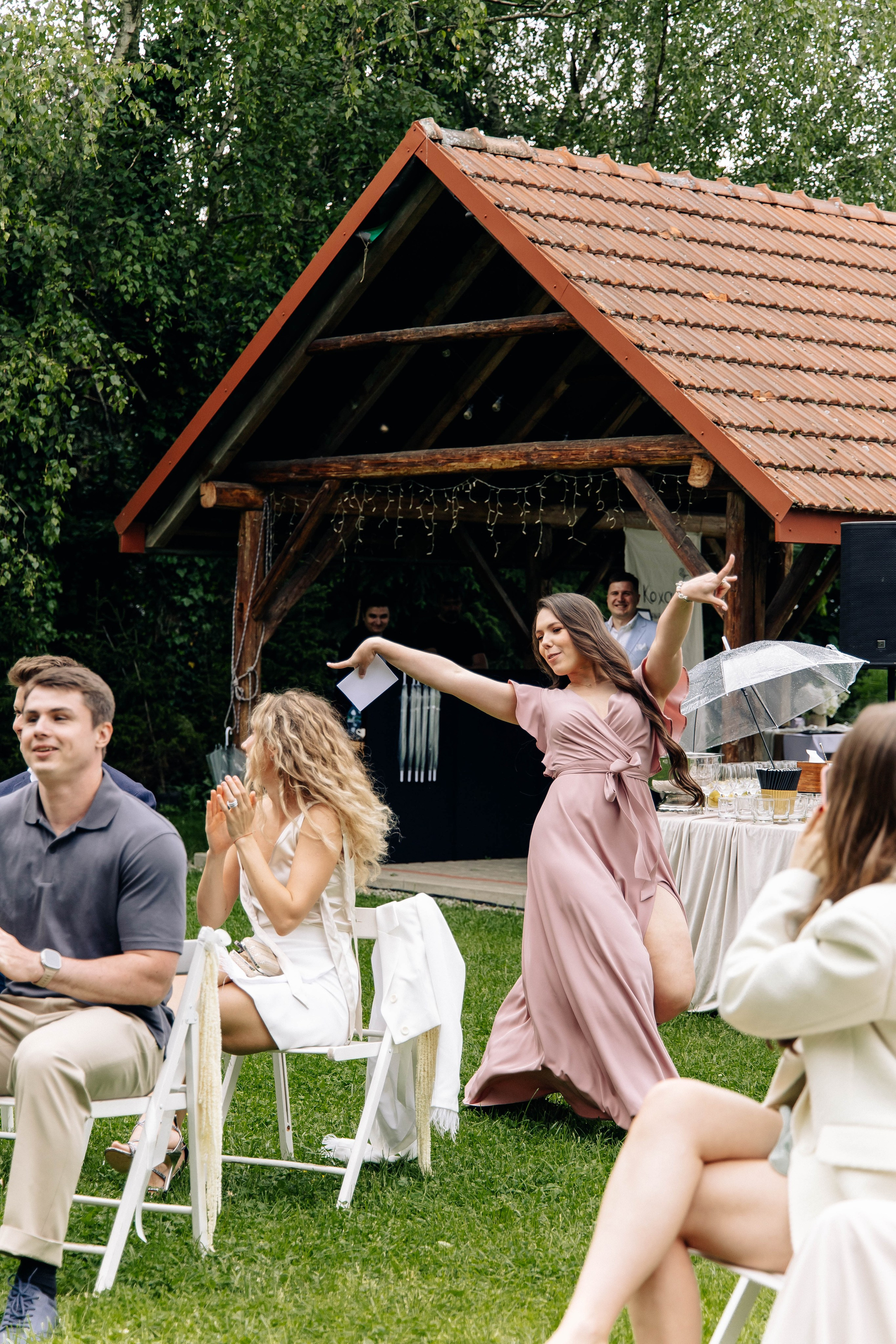 Hania & Bohdan. Fotograf ślubny i portretowy w Katowicach, na Śląsku i w całej Polsce. Uchwycę najważniejsze chwile Waszego dnia