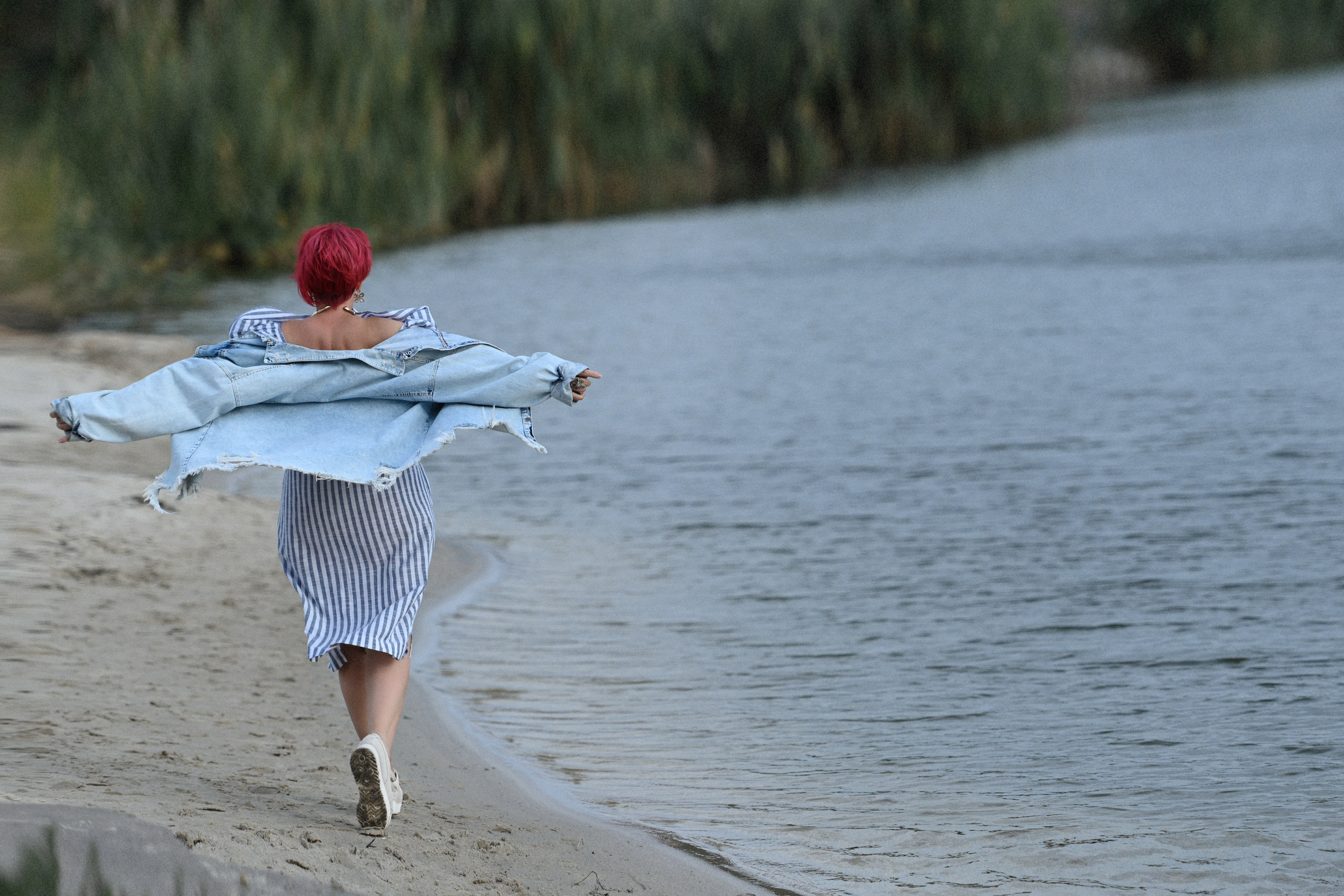 Прогулка по берегу. Фотограф Натали Кошевая _ Днепр, Подгородное