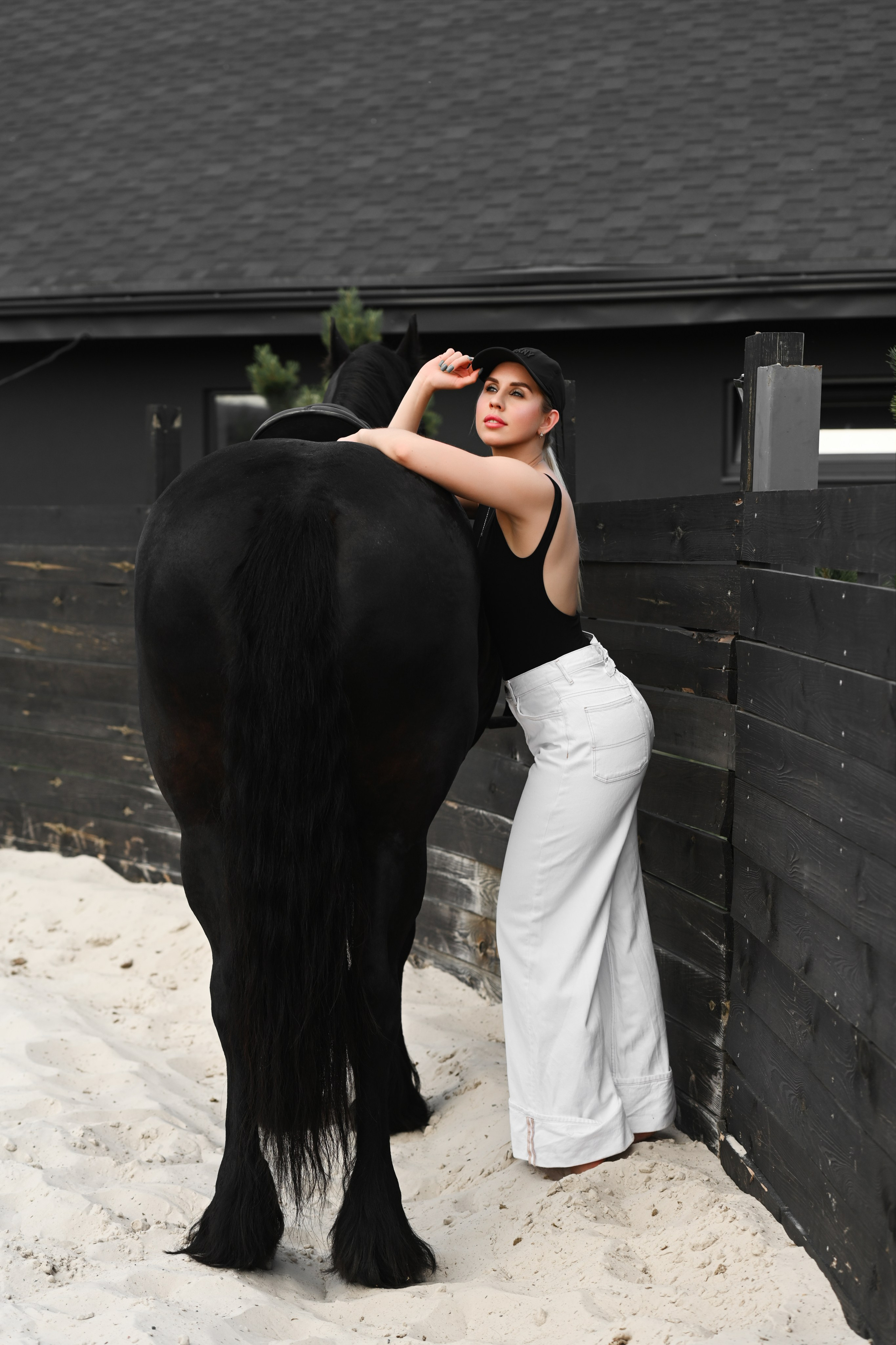 В манеже. Фотограф Натали Кошевая _ Днепр, Подгородное