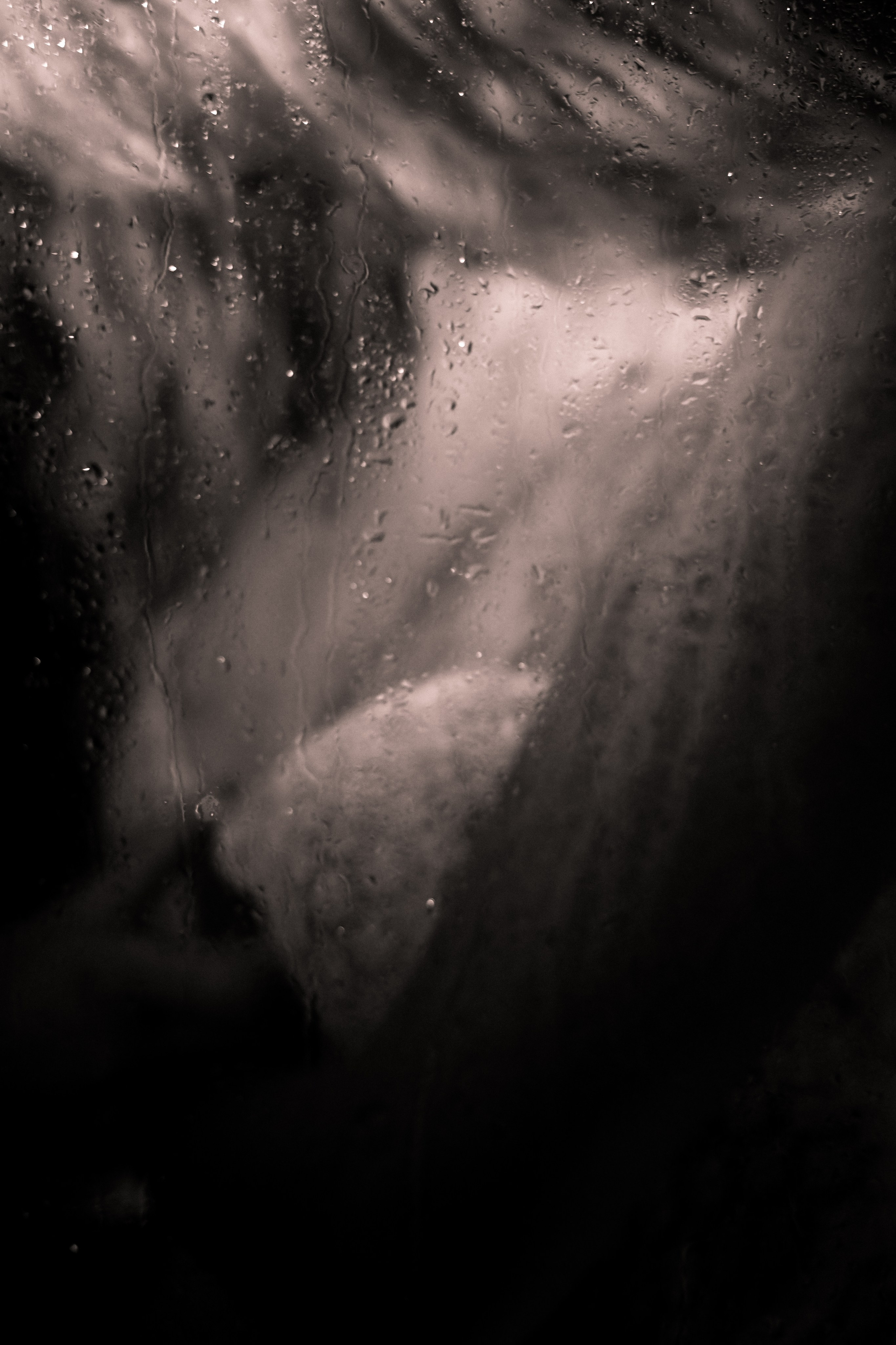 За стеклом. Фотограф Натали Кошевая _ Днепр, Подгородное