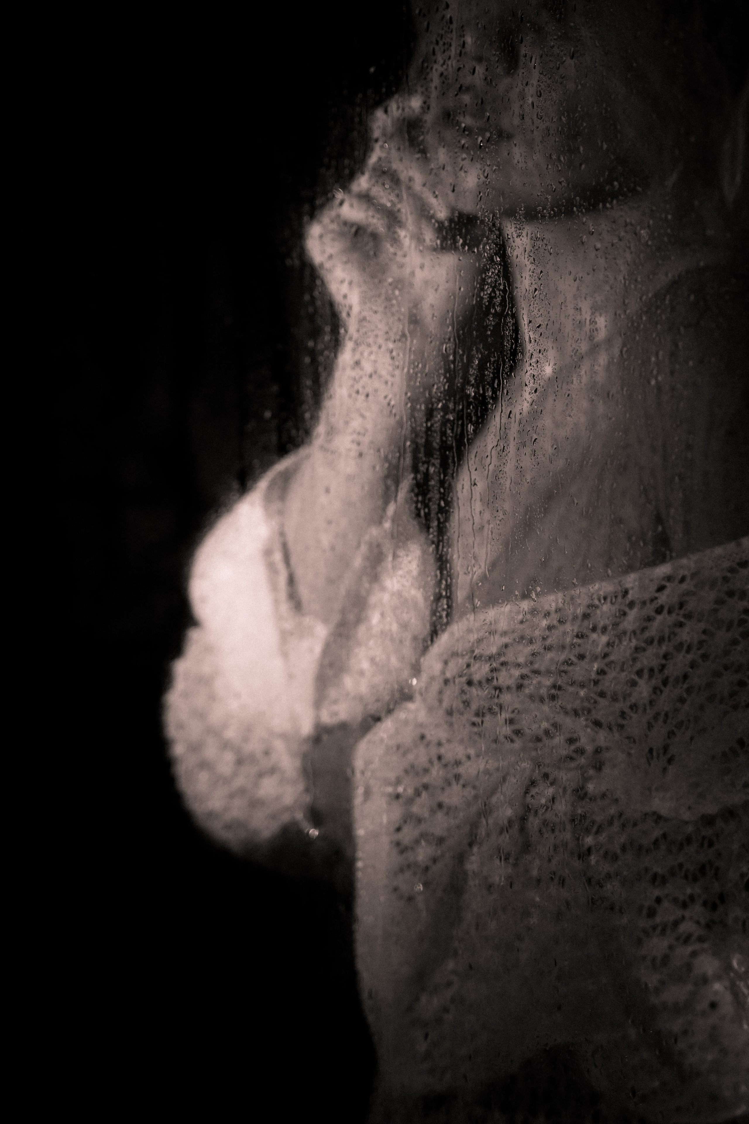 За стеклом. Фотограф Натали Кошевая _ Днепр, Подгородное