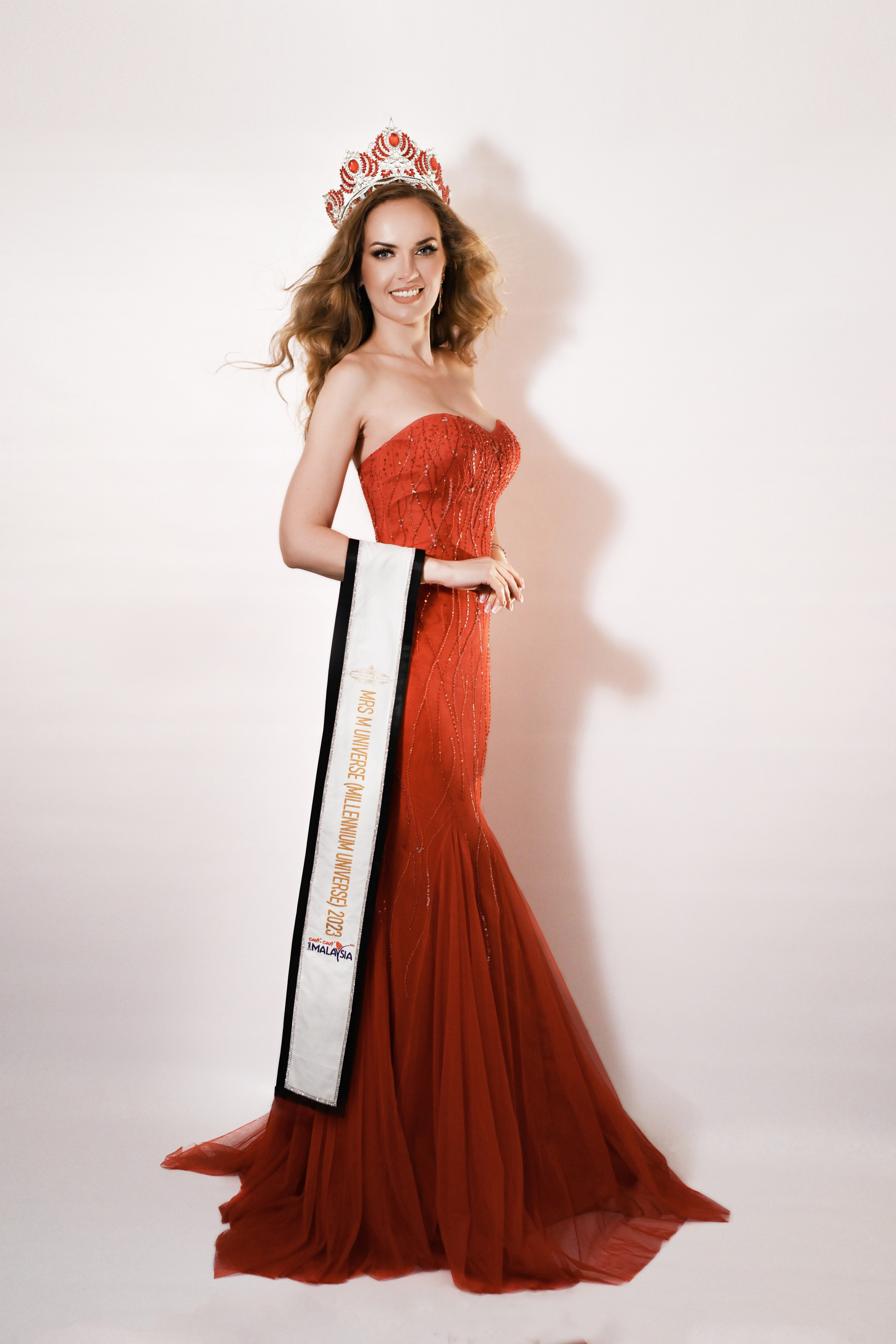 Съёмка для журнала Мисс Малайзия. Фотограф Натали Кошевая _ Днепр, Подгородное