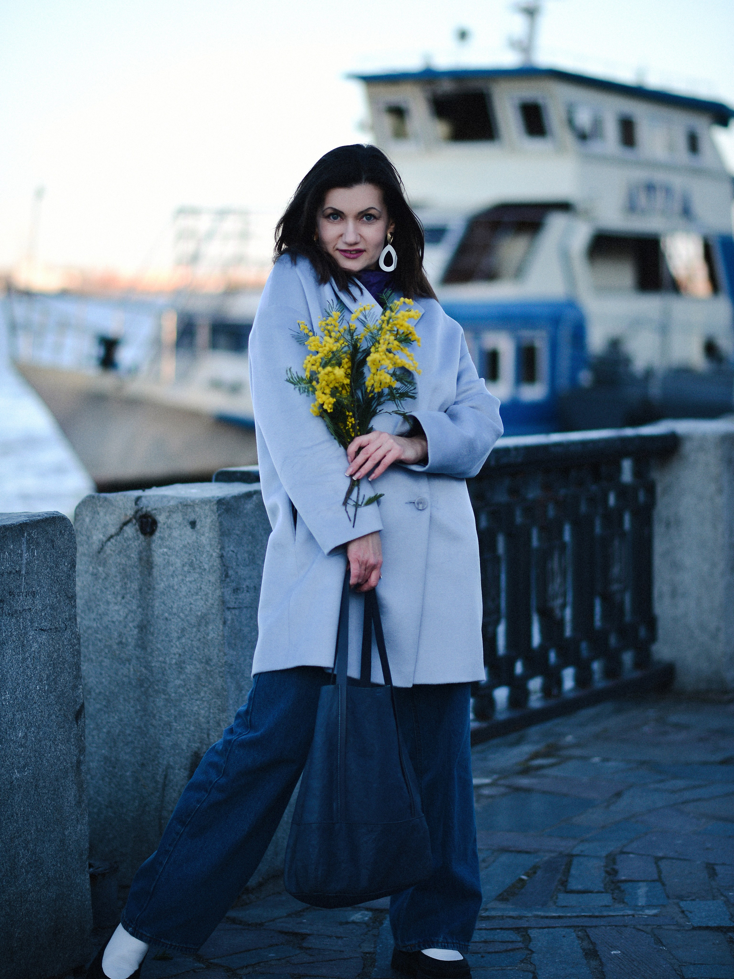 Мимоза в городе. Фотограф Натали Кошевая _ Днепр, Подгородное