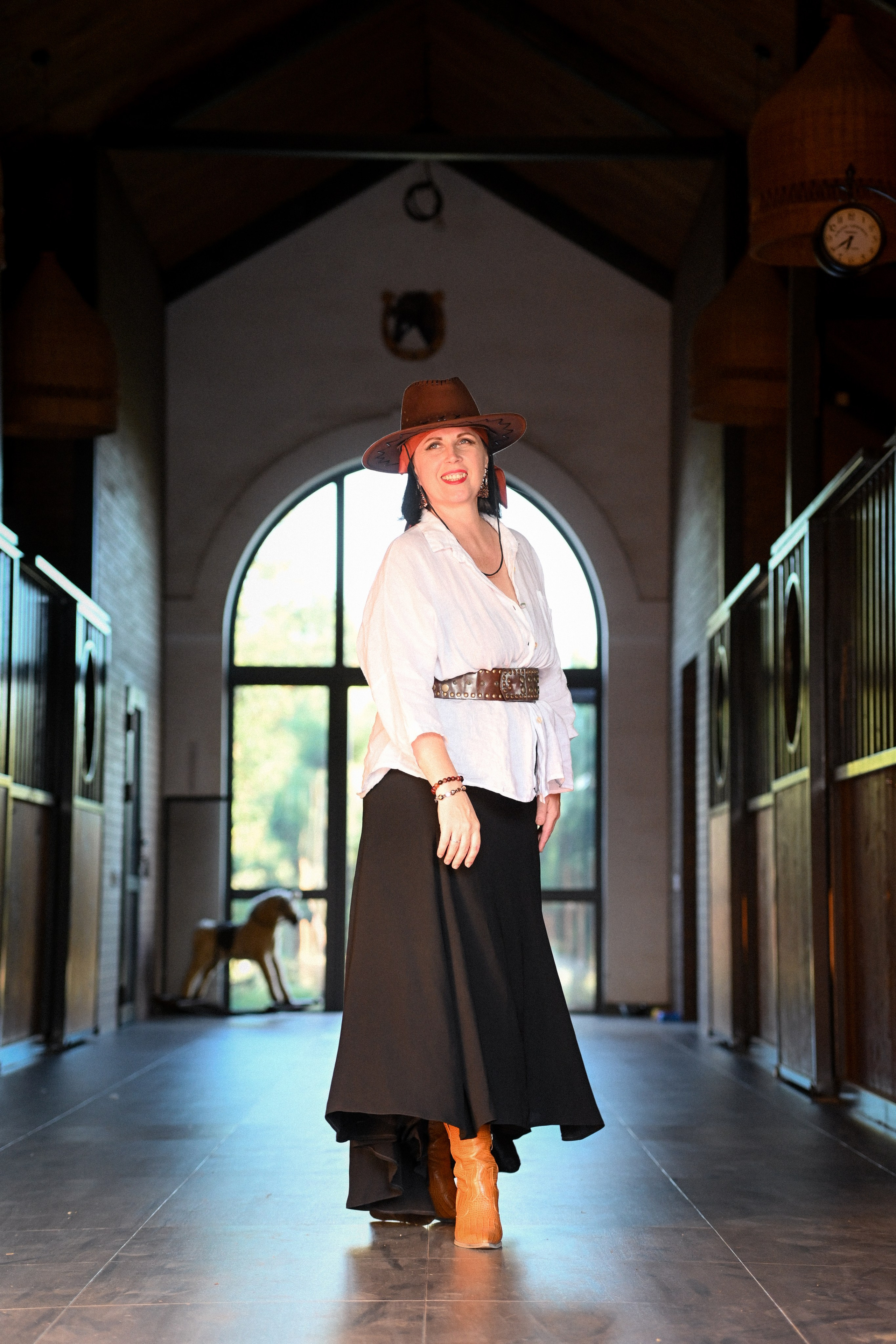 В Конюшне. Фотограф Натали Кошевая _ Днепр, Подгородное