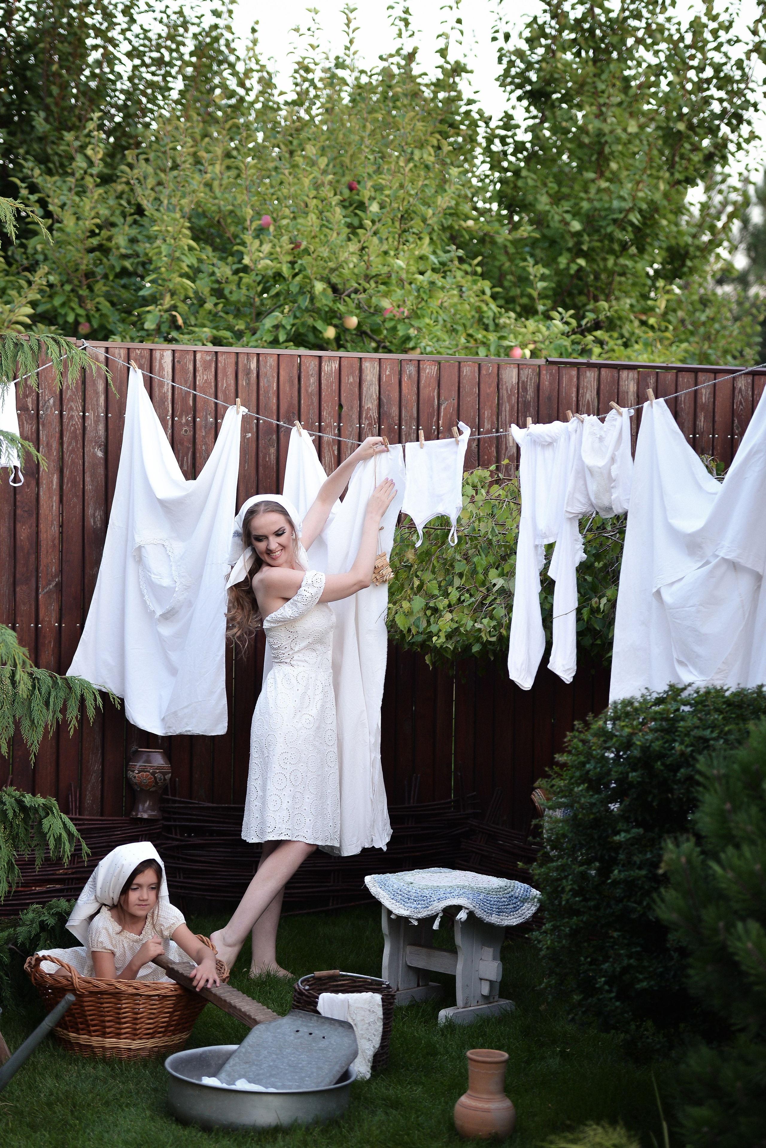 Стирка в саду. Фотограф Натали Кошевая _ Днепр, Подгородное